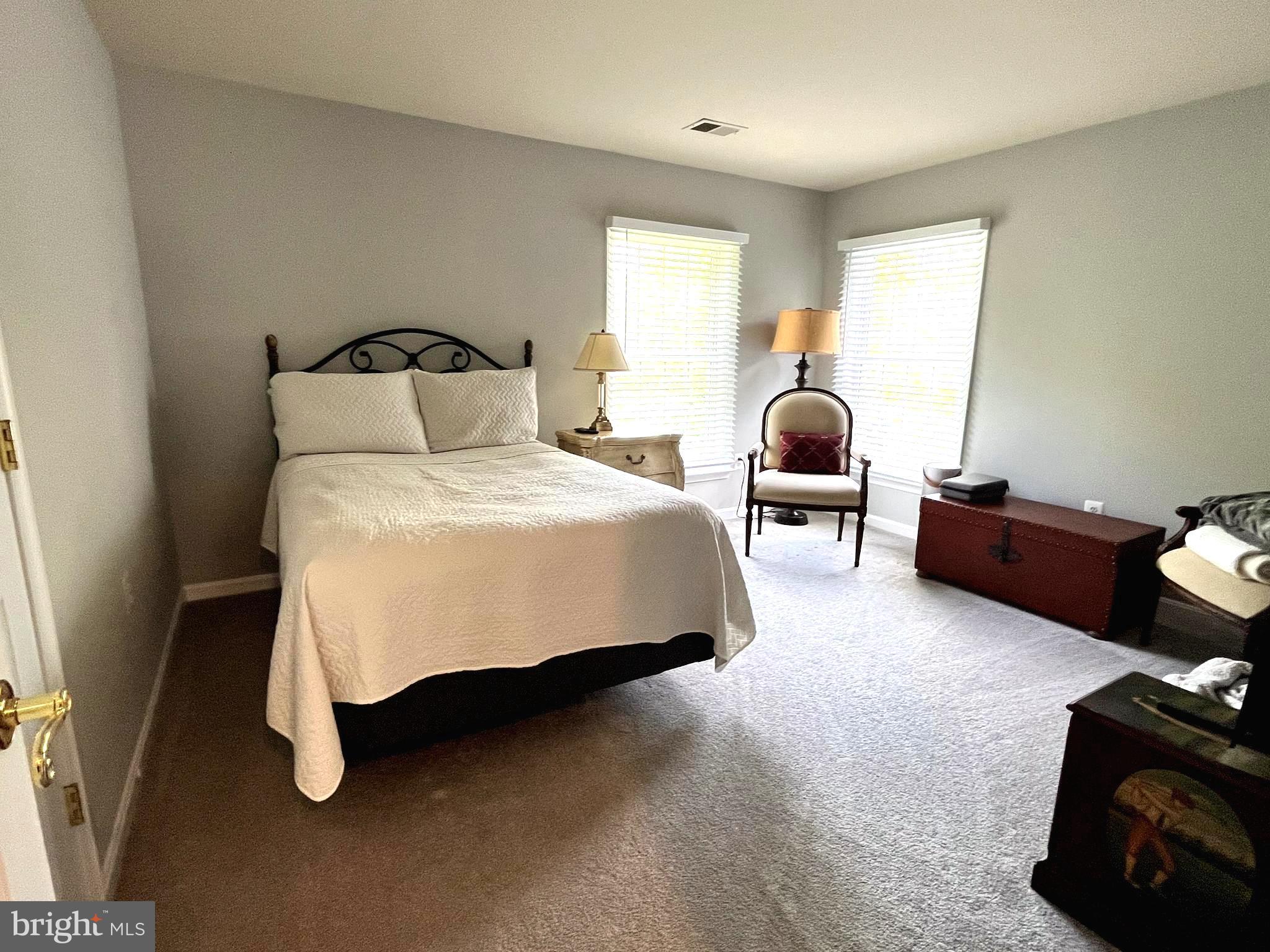 WEST GROVE ESTATES - Residential Lease