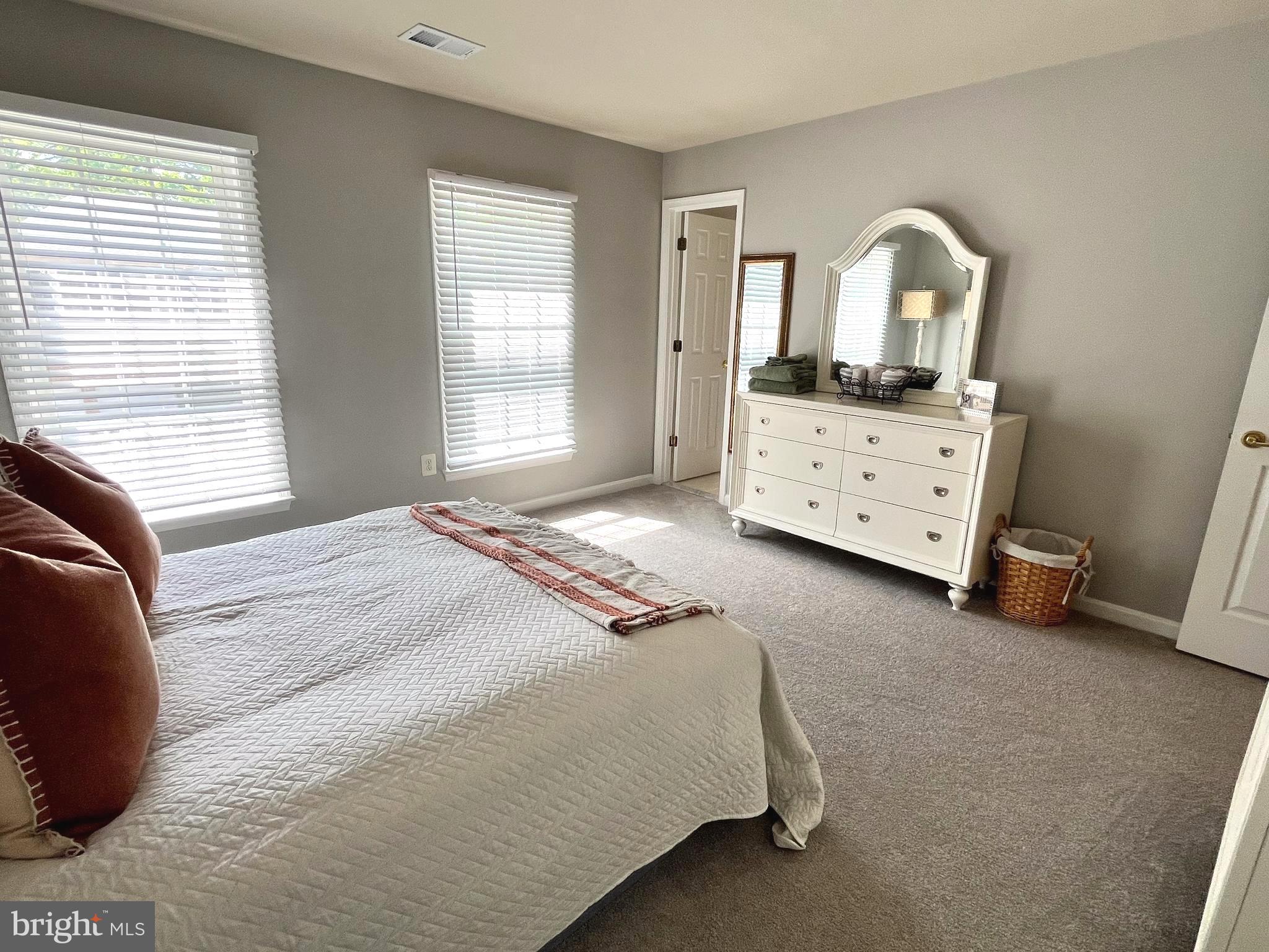 WEST GROVE ESTATES - Residential Lease