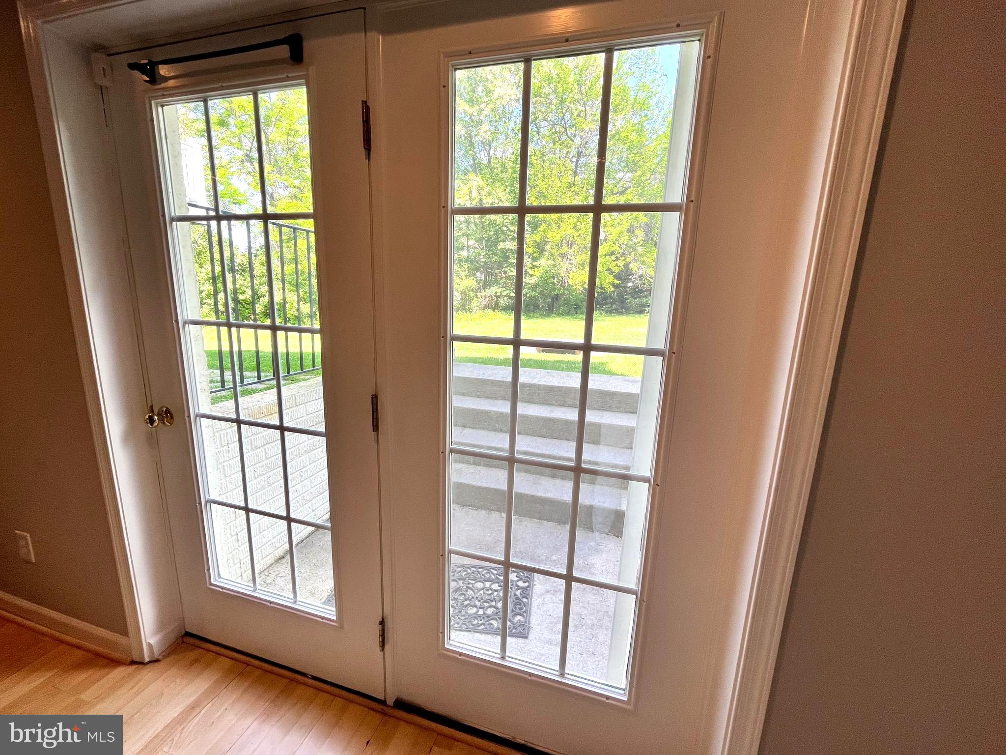 WEST GROVE ESTATES - Residential Lease