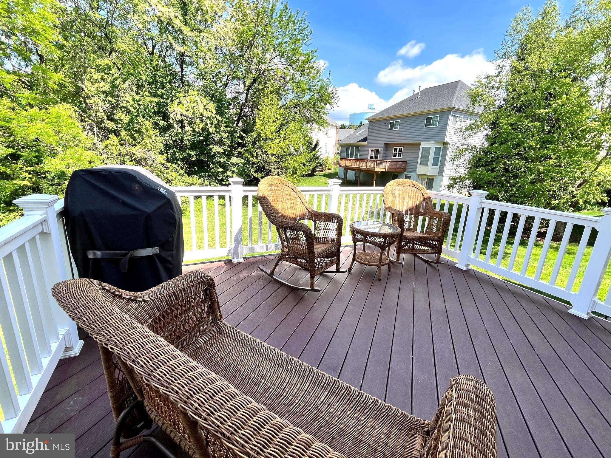 WEST GROVE ESTATES - Residential Lease