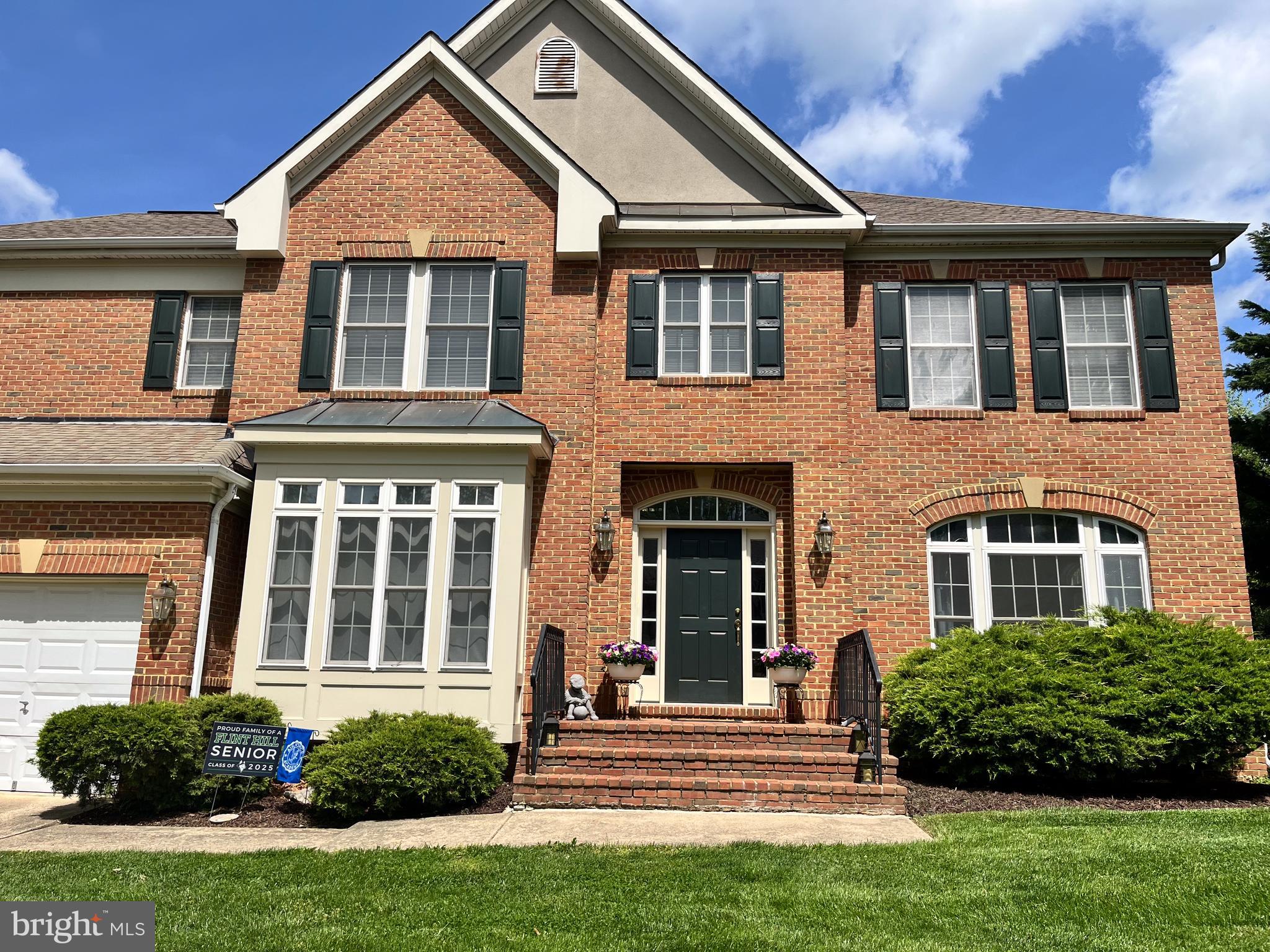 WEST GROVE ESTATES - Residential Lease