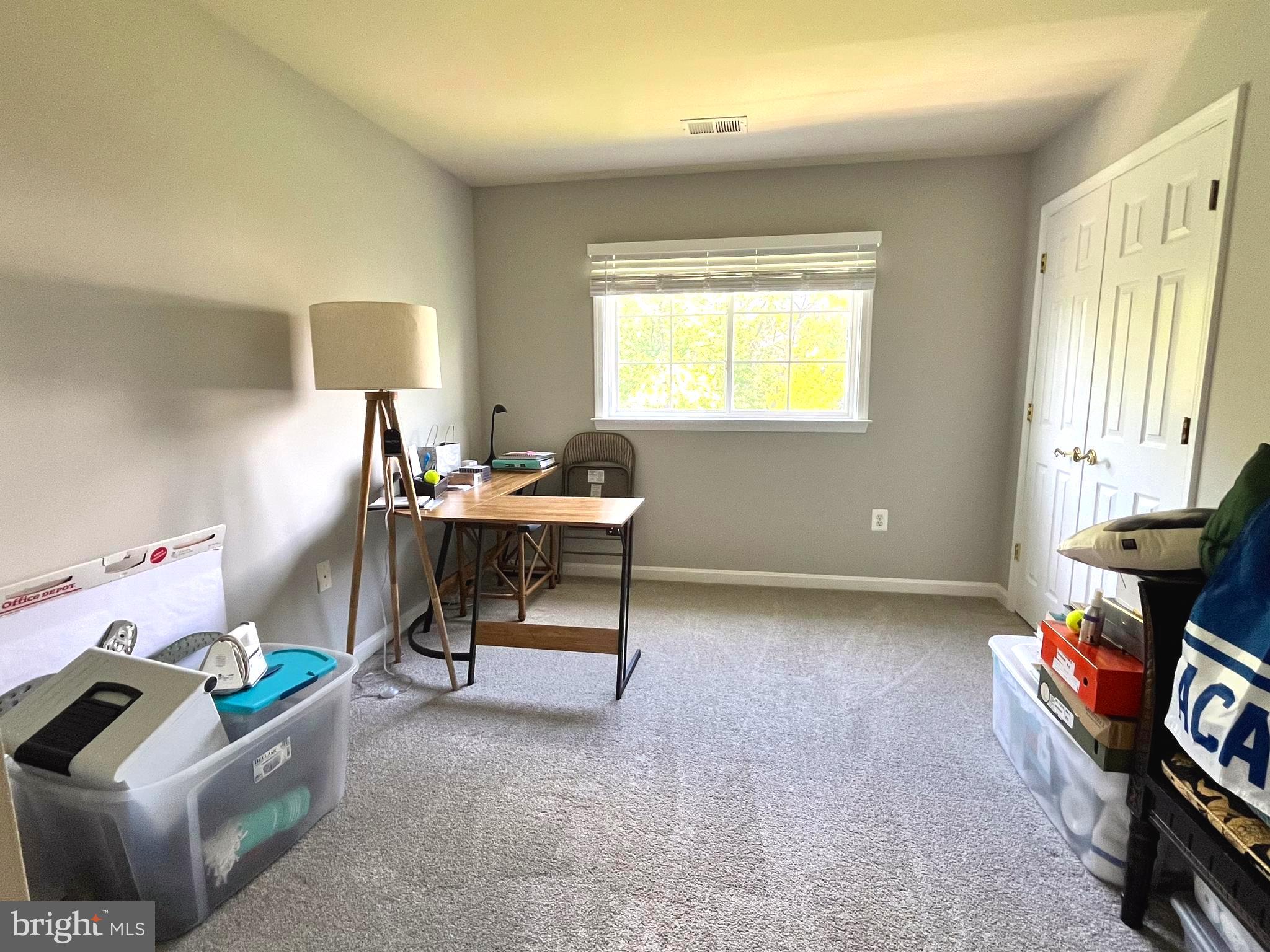 WEST GROVE ESTATES - Residential Lease