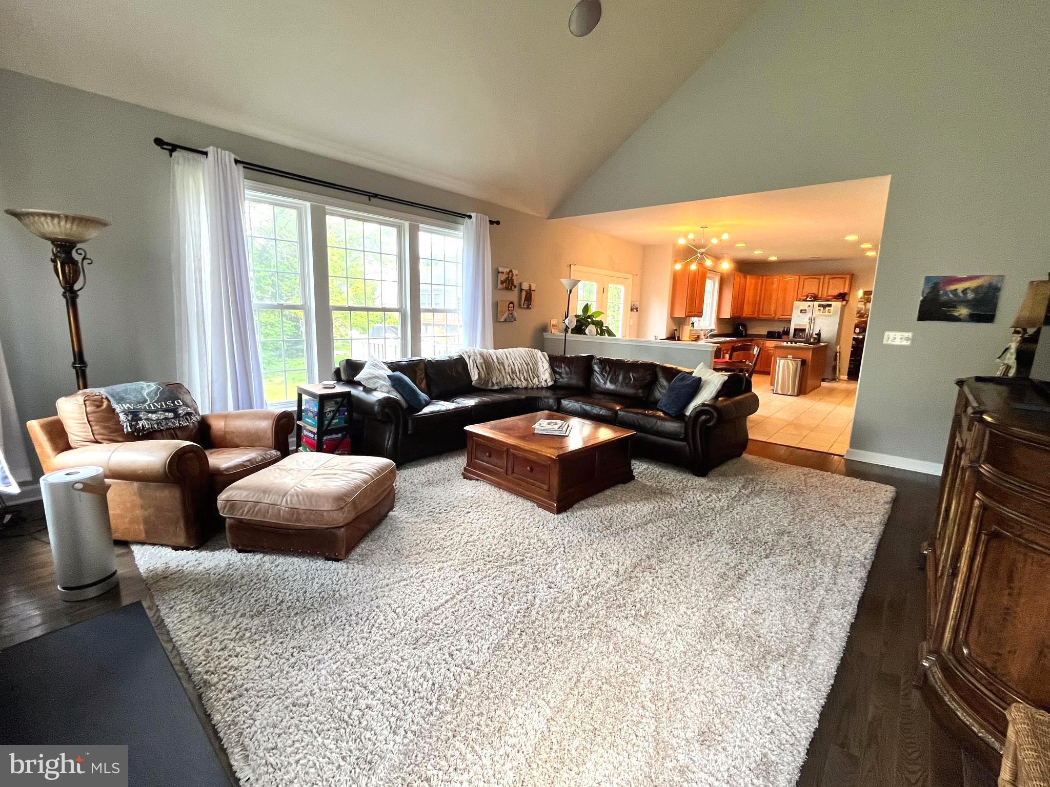 WEST GROVE ESTATES - Residential Lease