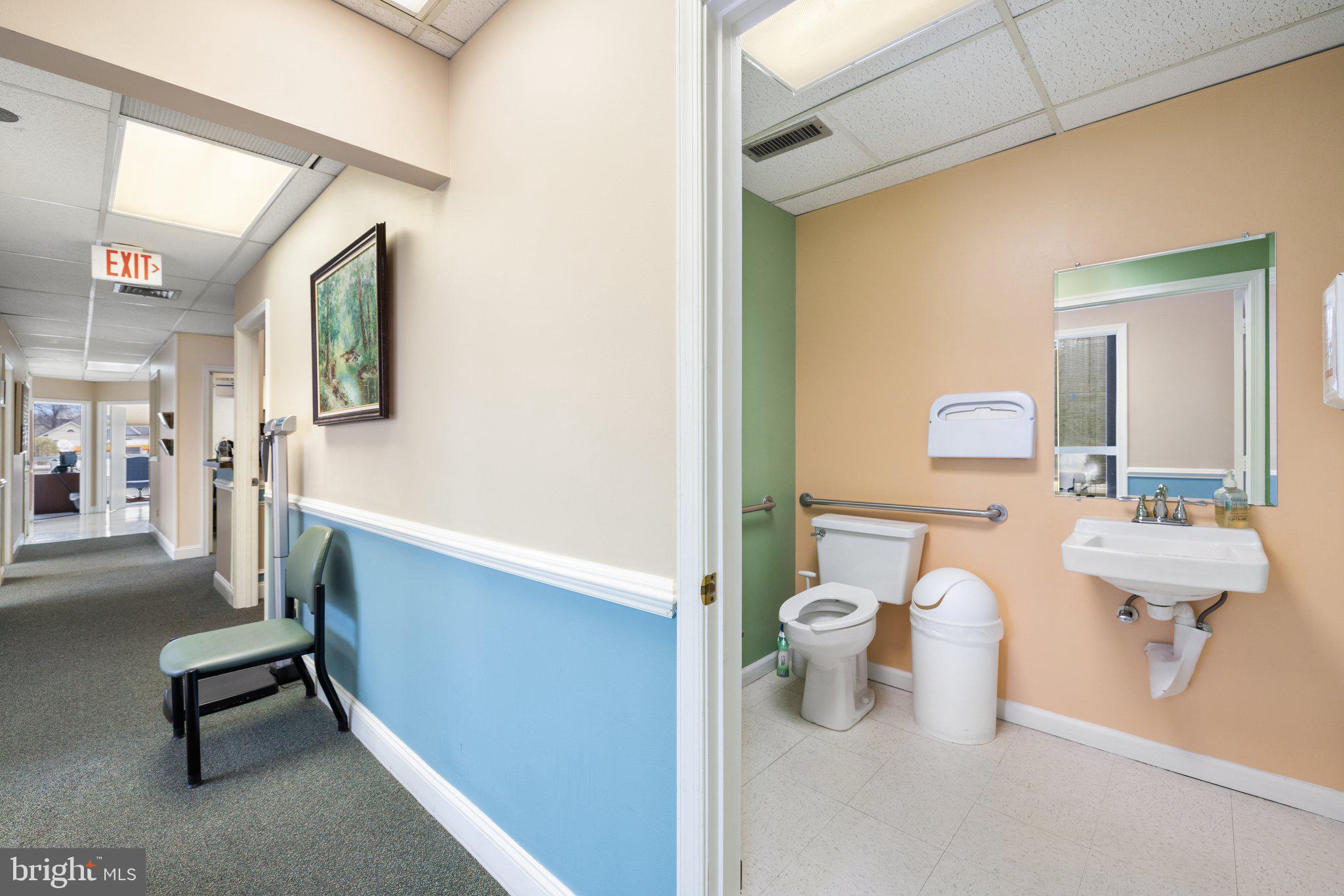 SHERWOOD HALL MED CENT - Commercial Sale