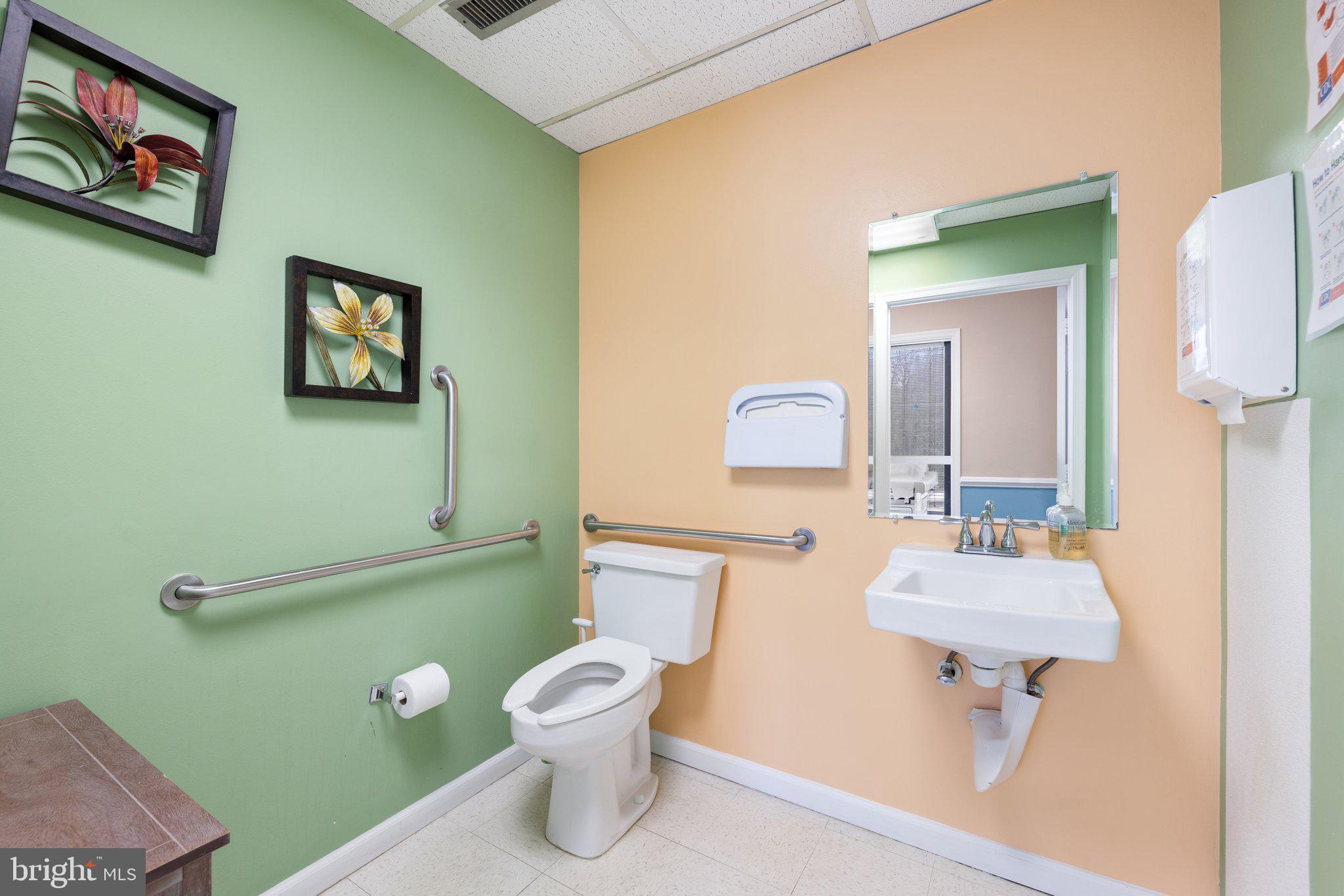 SHERWOOD HALL MED CENT - Commercial Sale