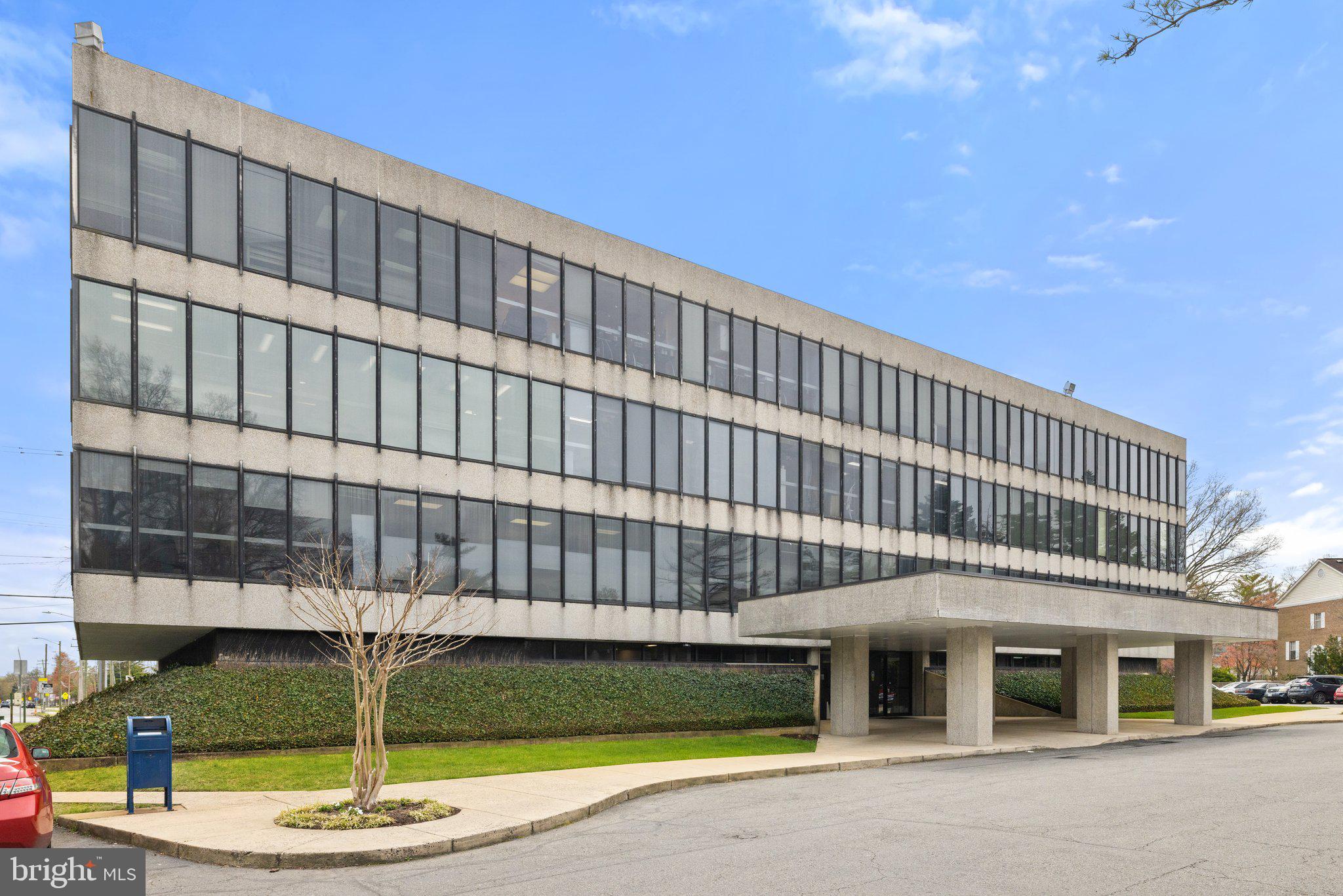 SHERWOOD HALL MED CENT - Commercial Sale