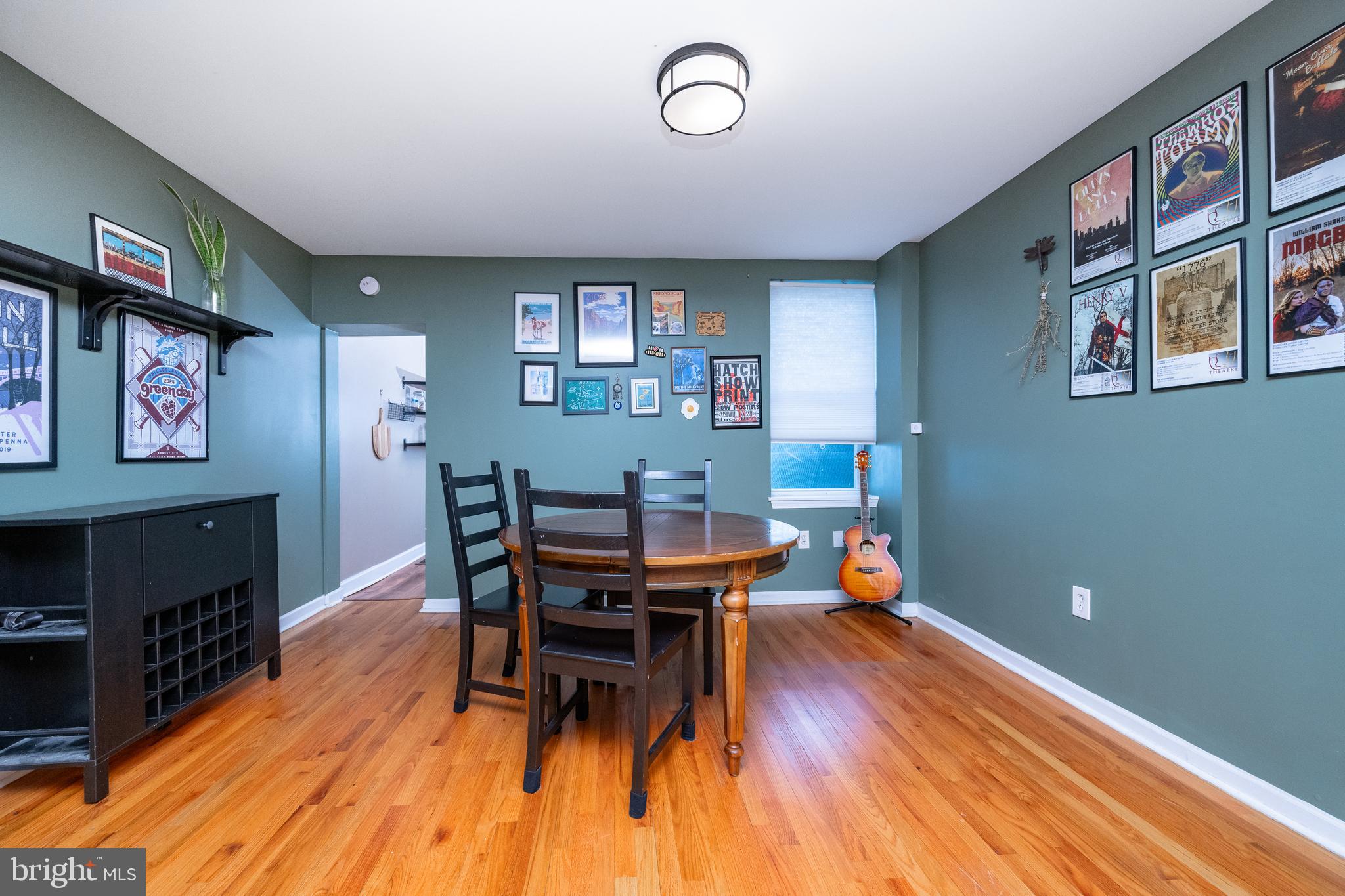 2608 CEDAR STREET