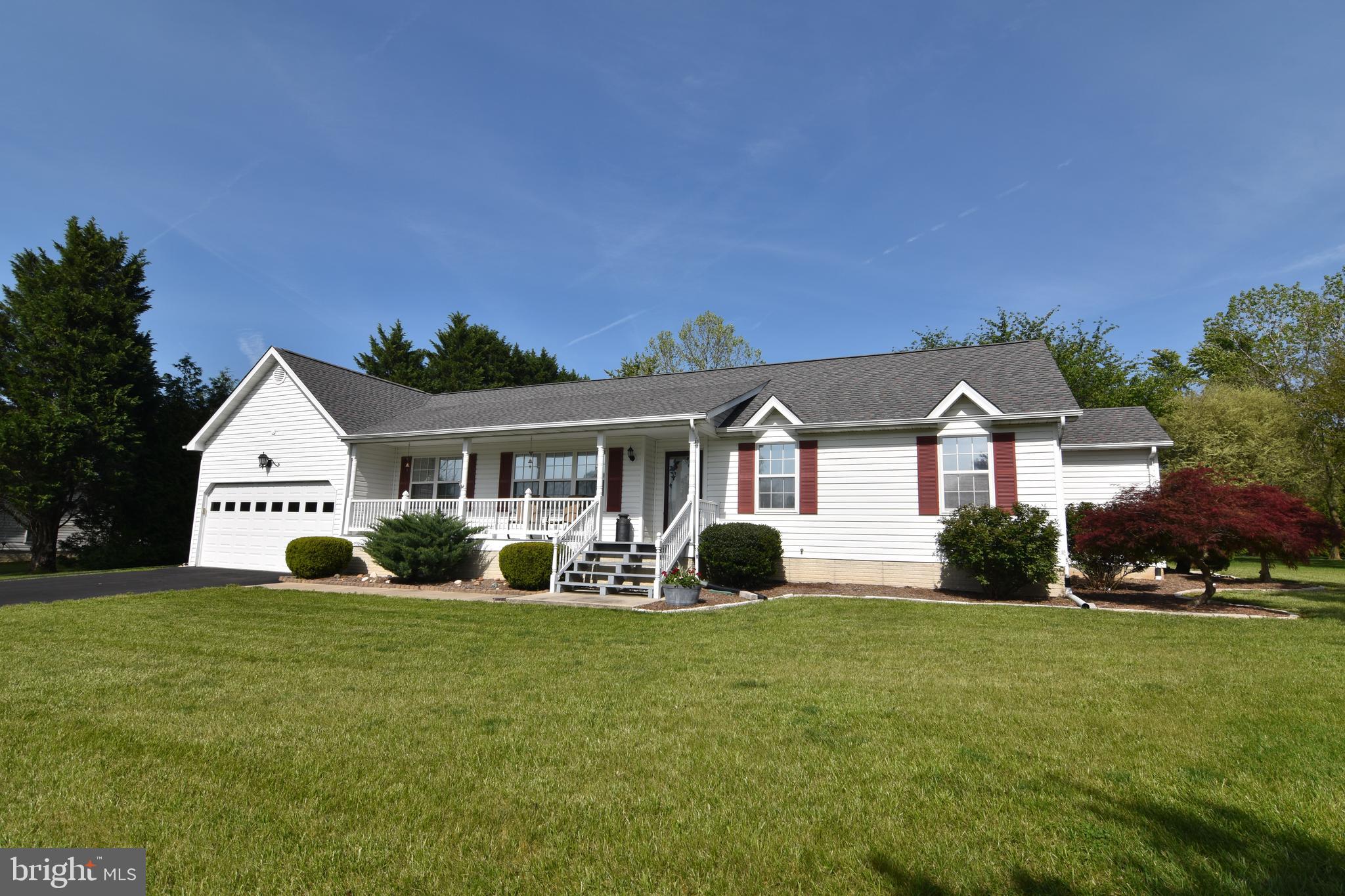 HILLS CORNER ESTATES - Residential