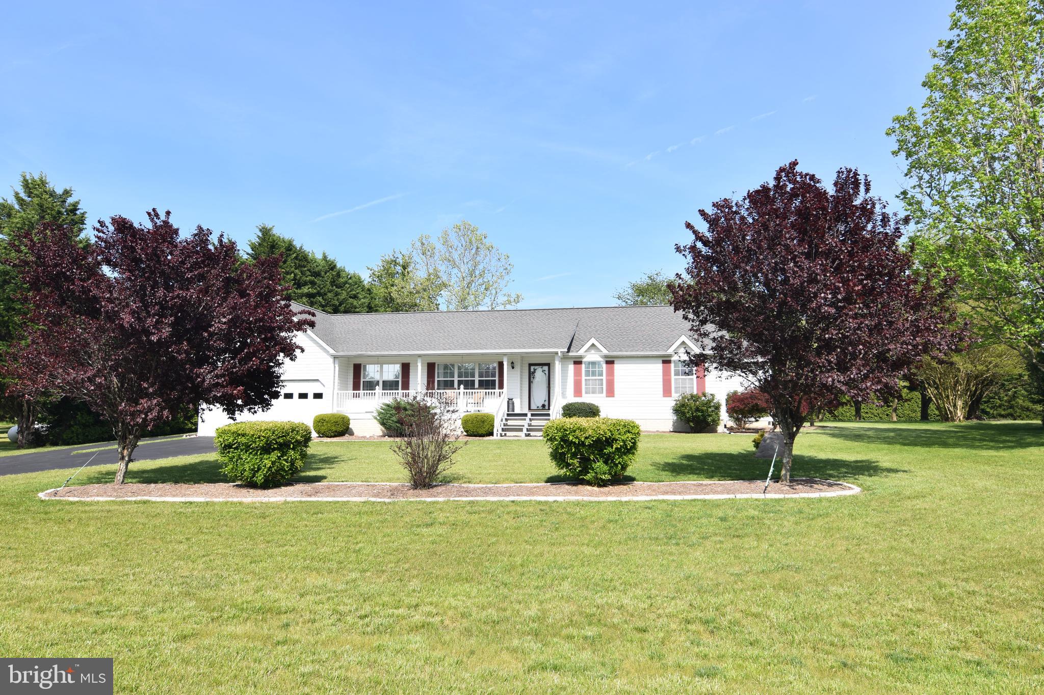 HILLS CORNER ESTATES - Residential