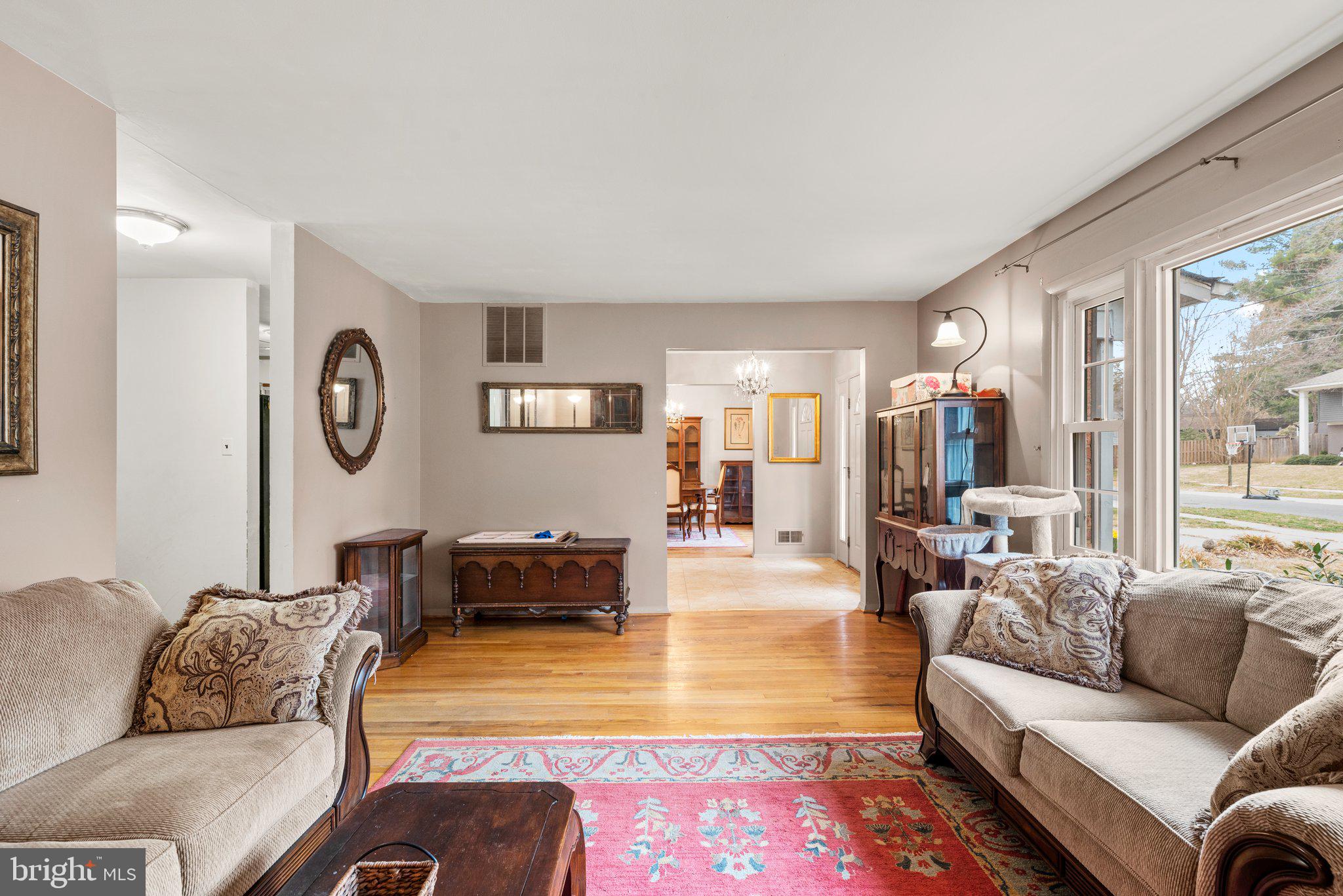 MANOR WOODS - Residential