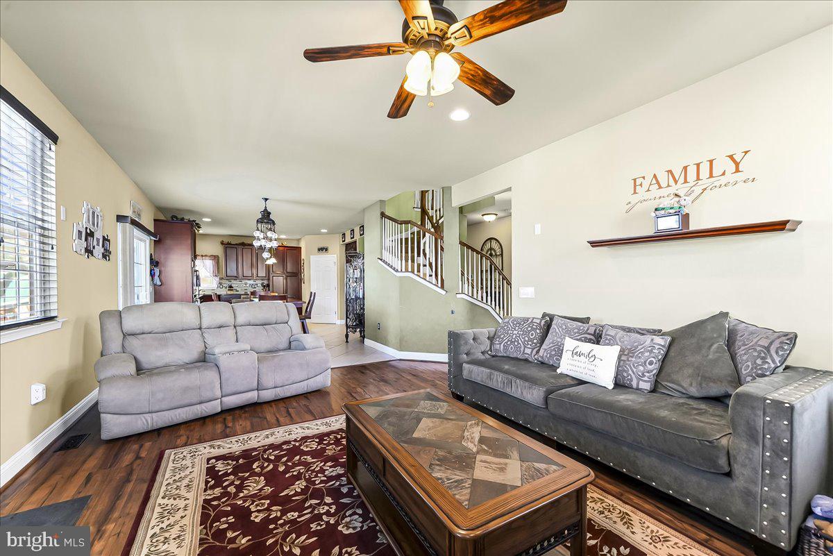 RESERVE AT BAILEY ST - Residential