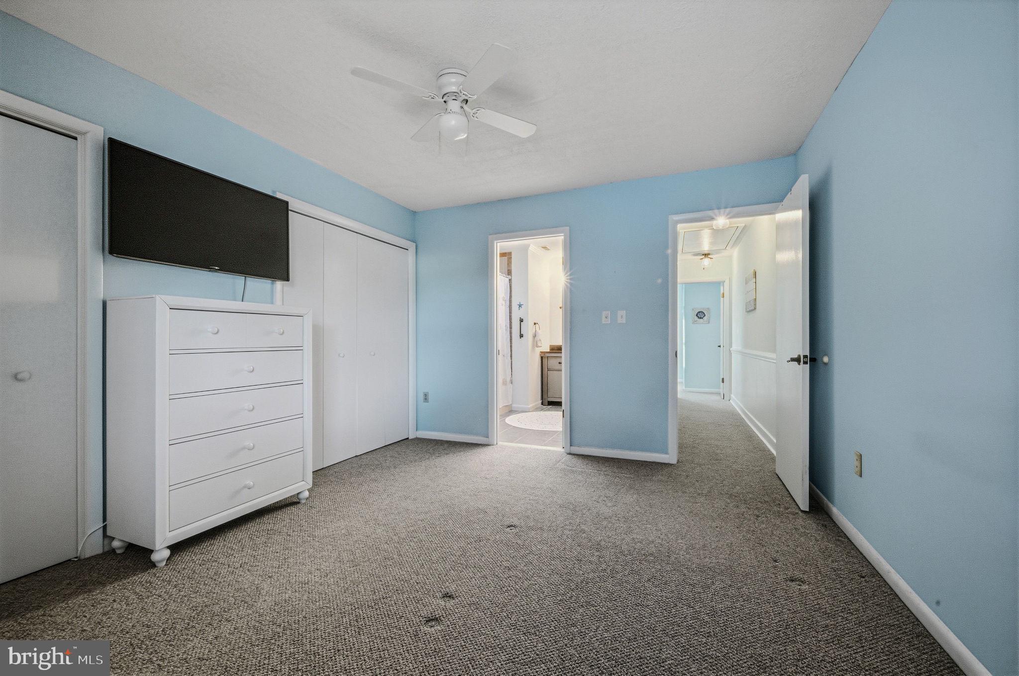 MALLARD LAKES - Residential