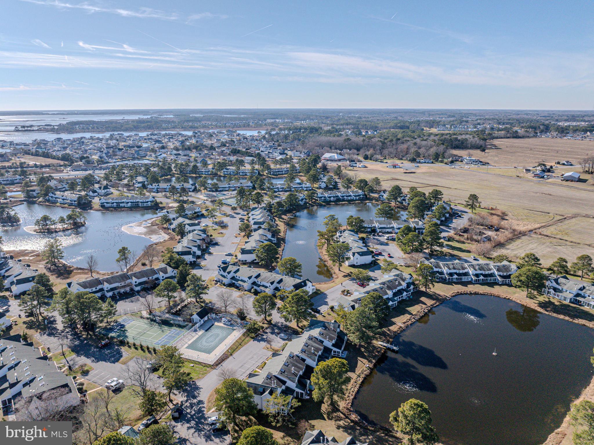 MALLARD LAKES - Residential