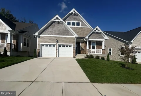 MLS: MDCH2058832