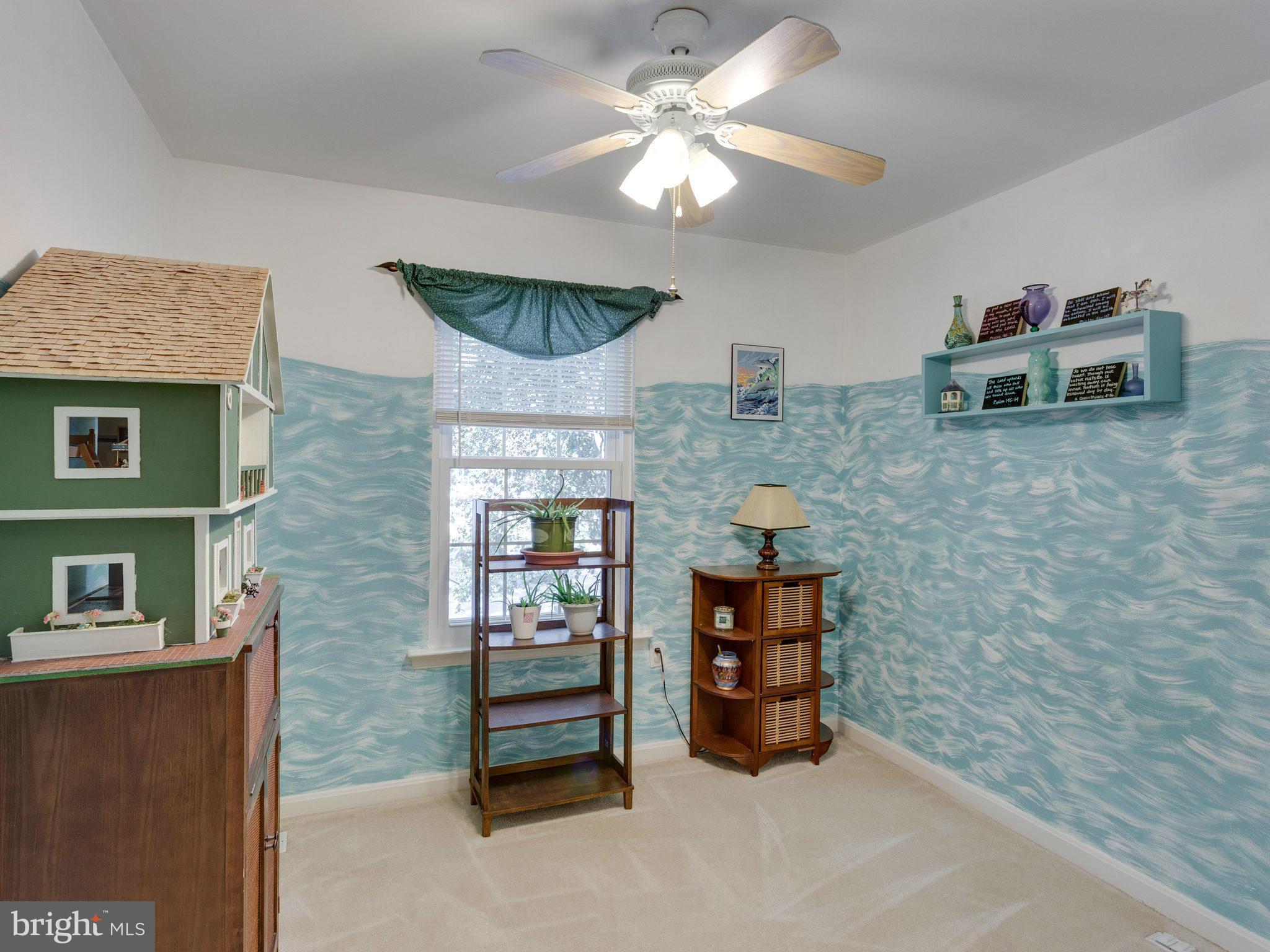 MONTCLAIR - Residential