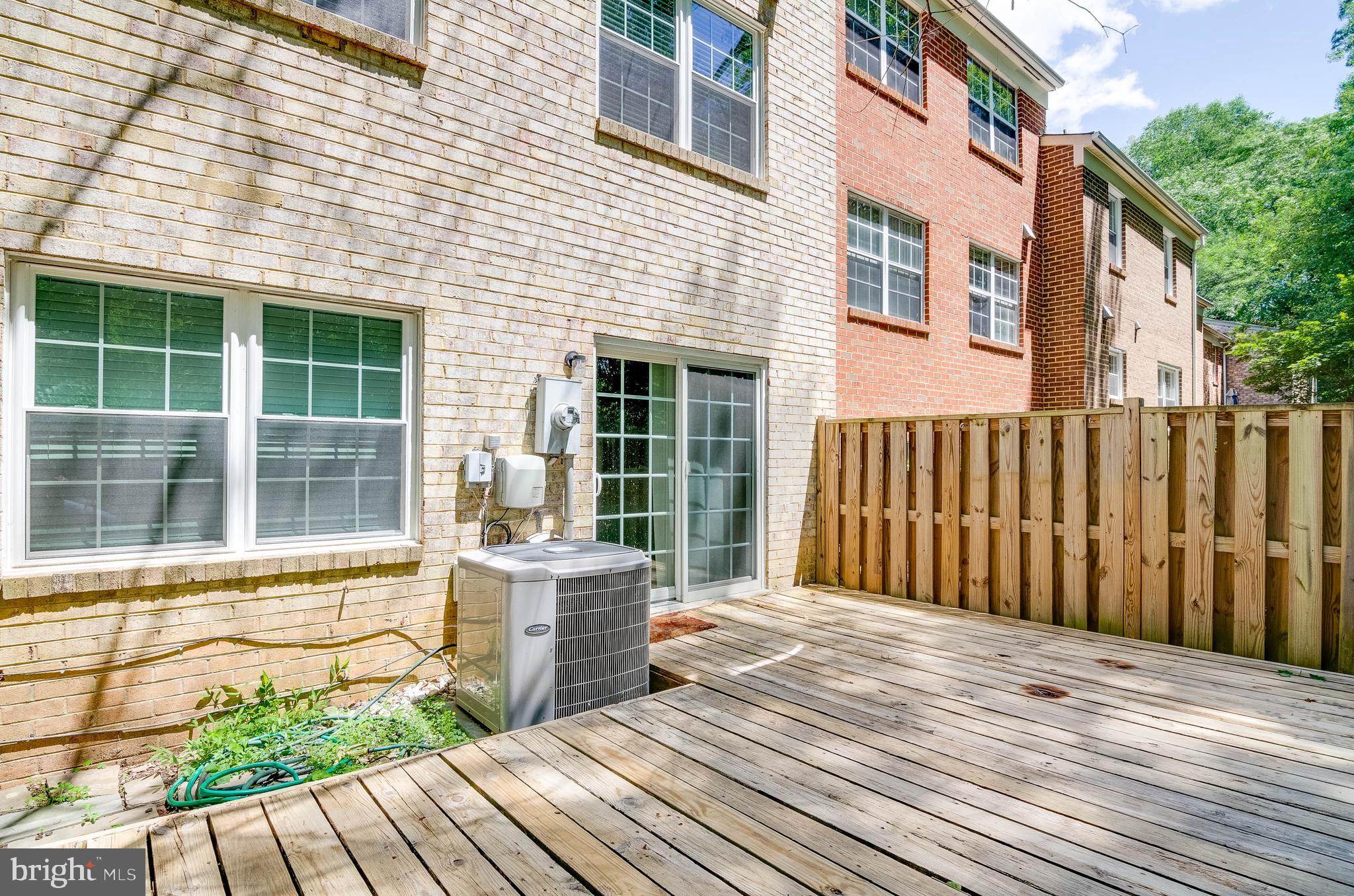 SADDLER OAKS - Residential