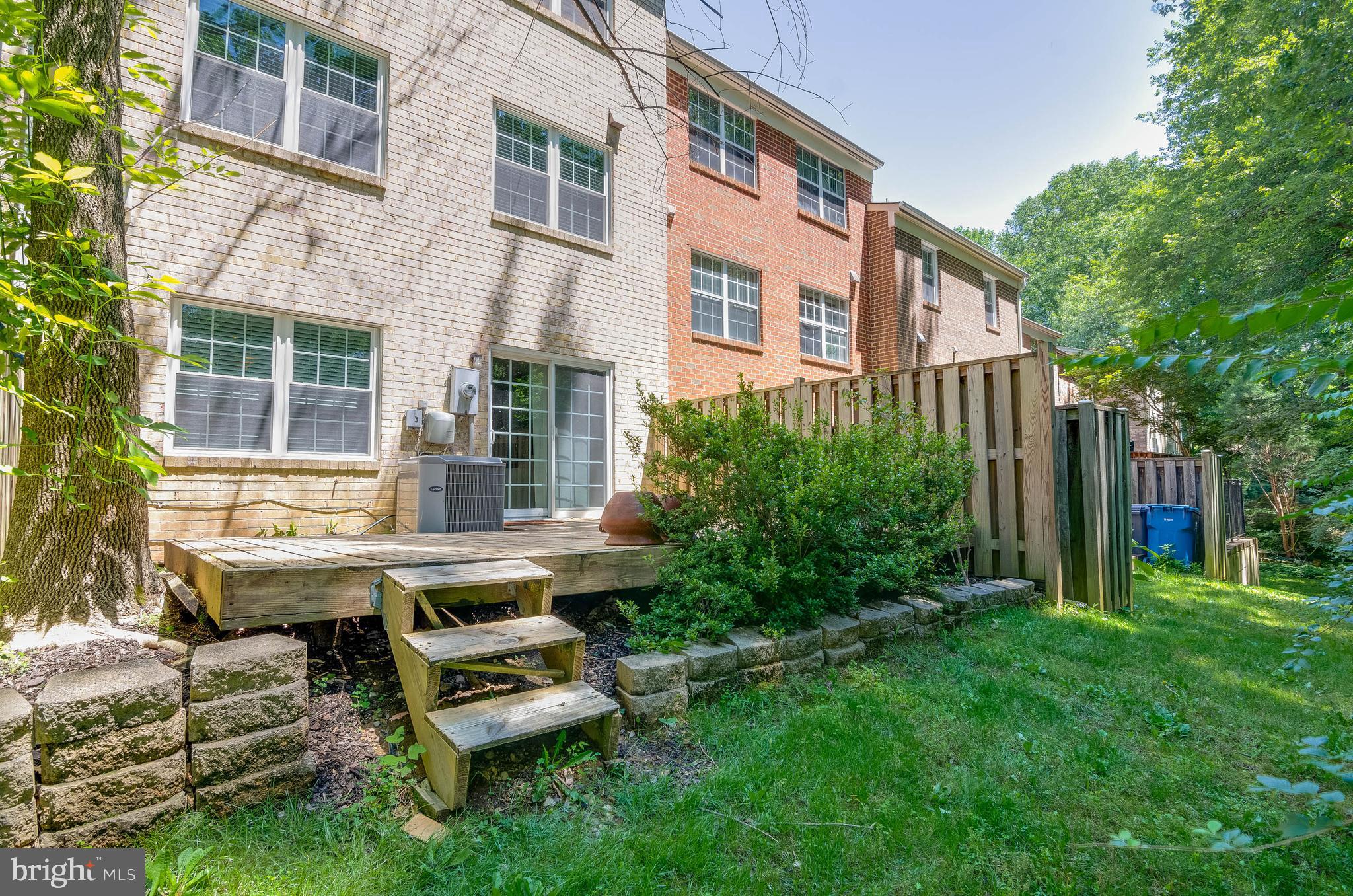 SADDLER OAKS - Residential