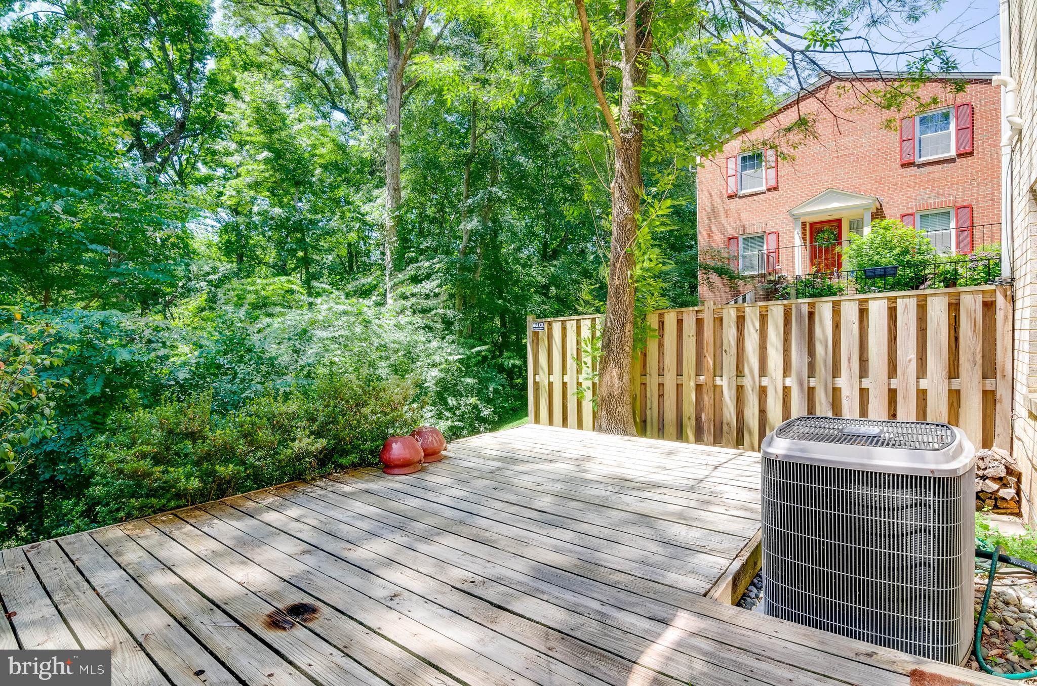 SADDLER OAKS - Residential