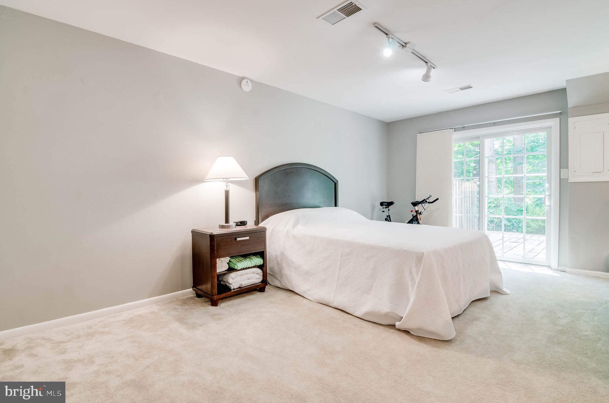 SADDLER OAKS - Residential