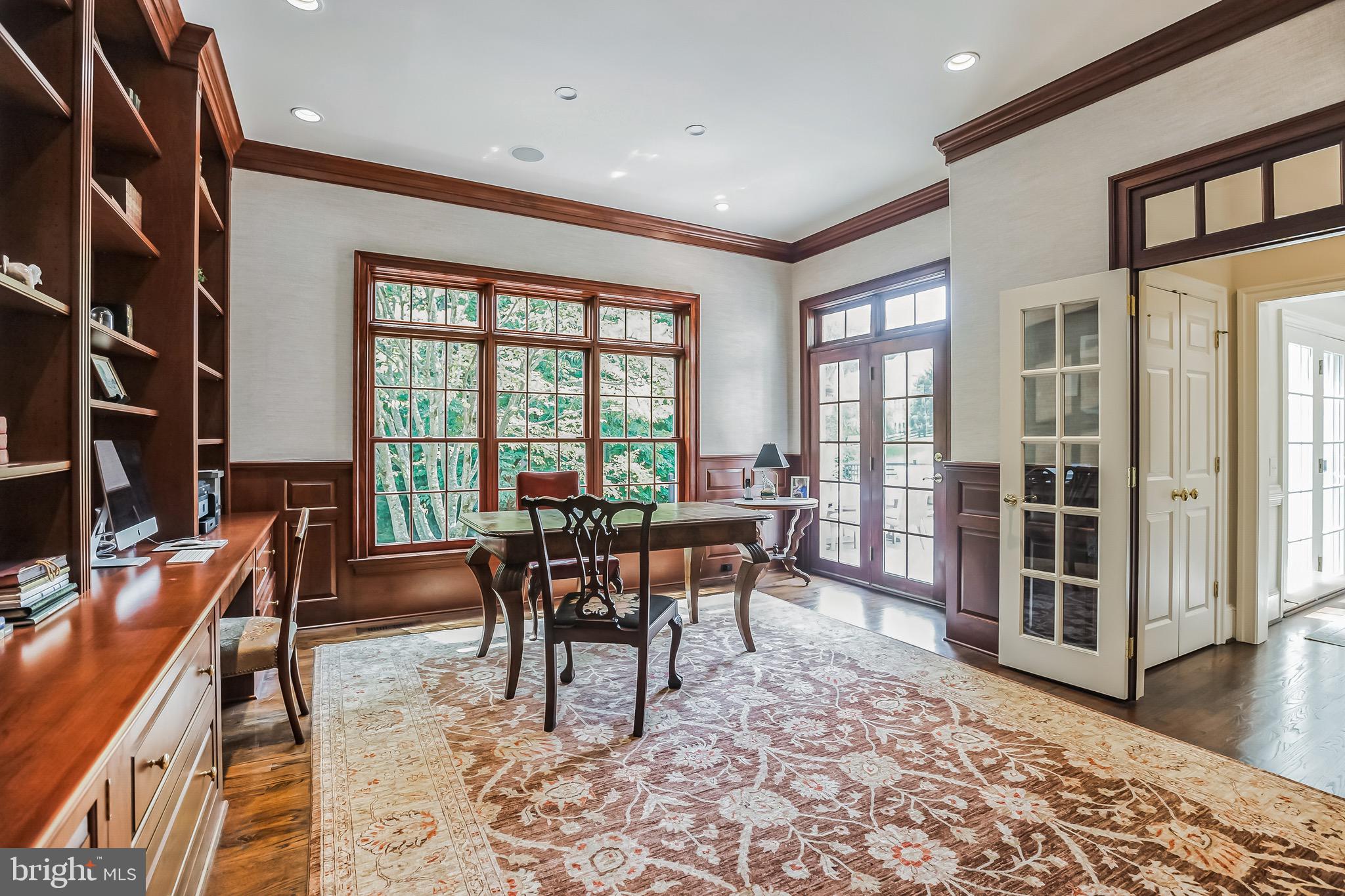 BROOKE FARM - Residential