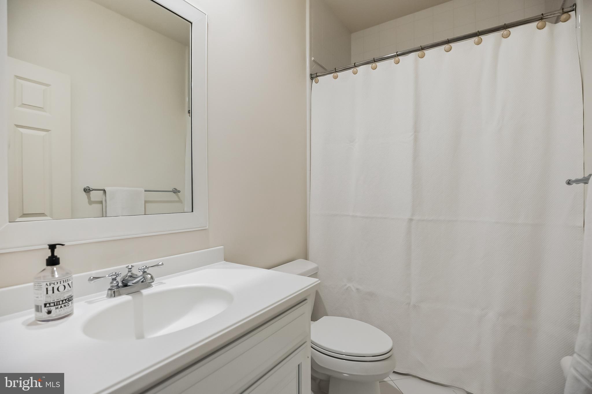 BROOKE FARM - Residential