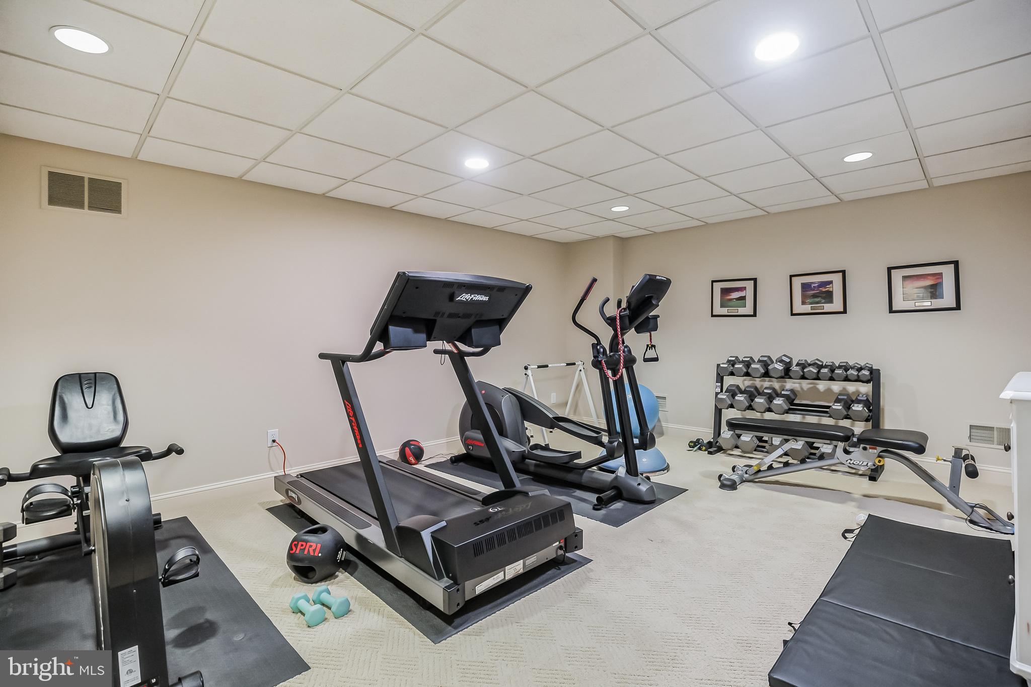 BROOKE FARM - Residential