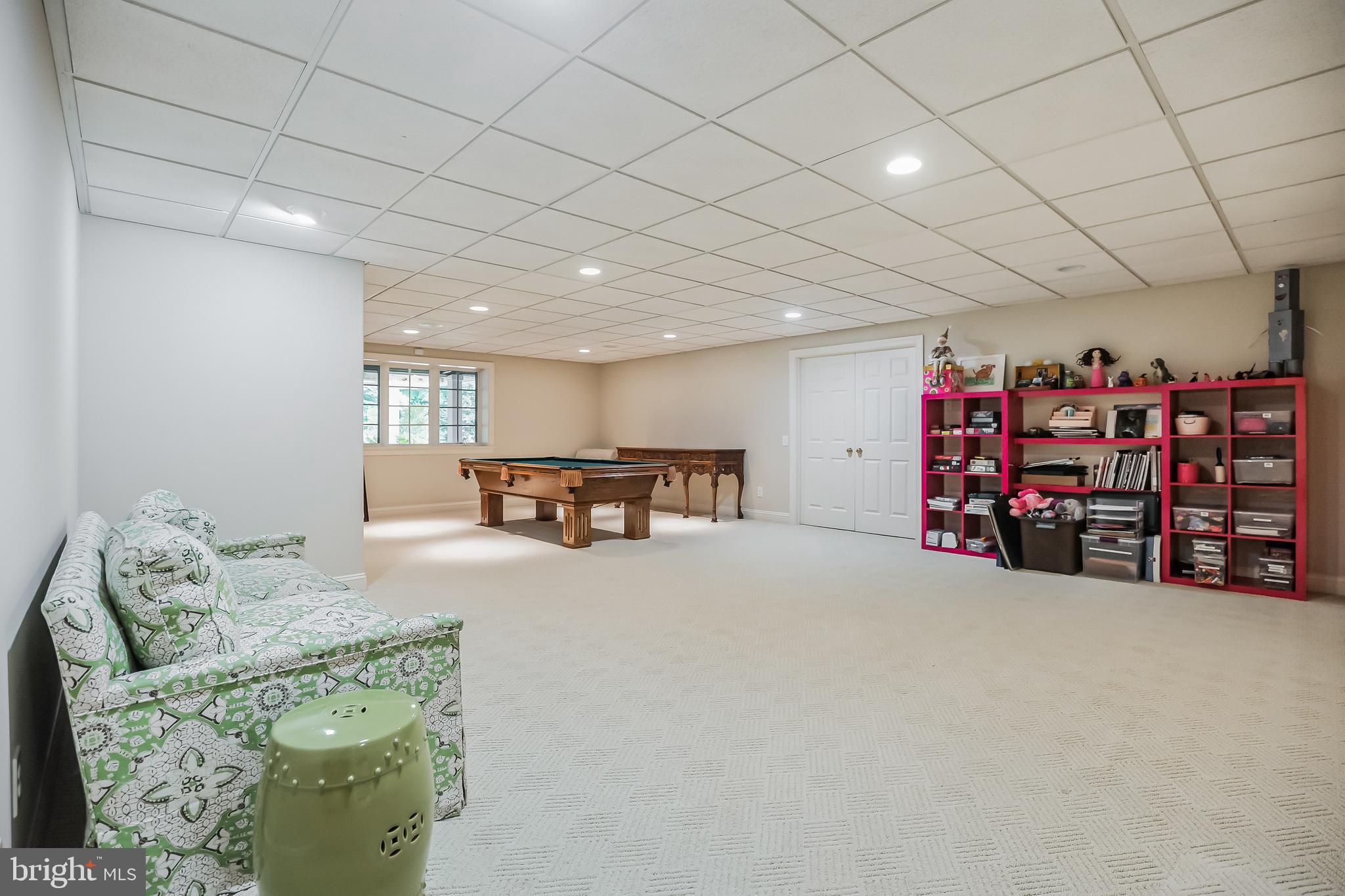 BROOKE FARM - Residential