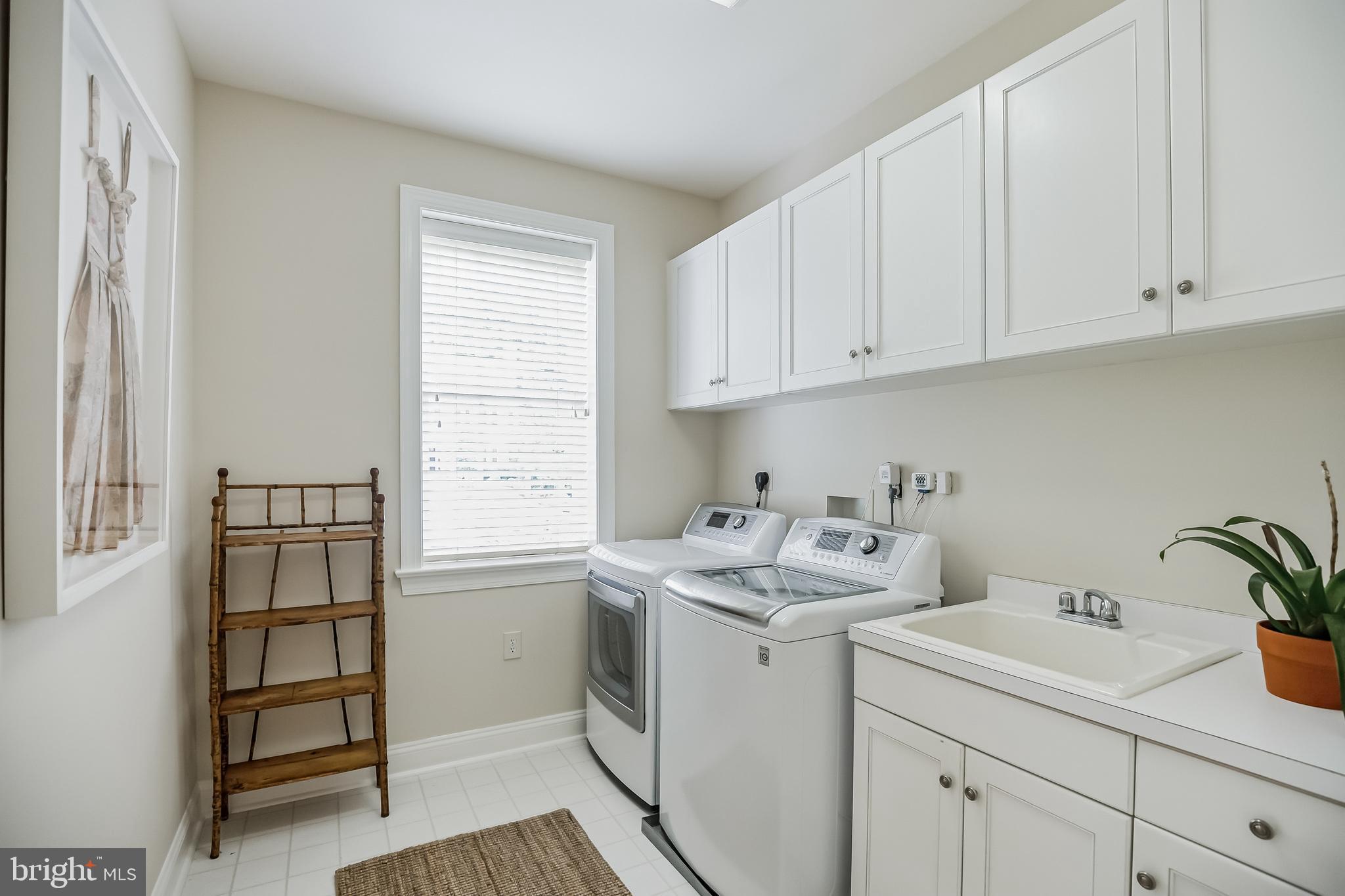 BROOKE FARM - Residential