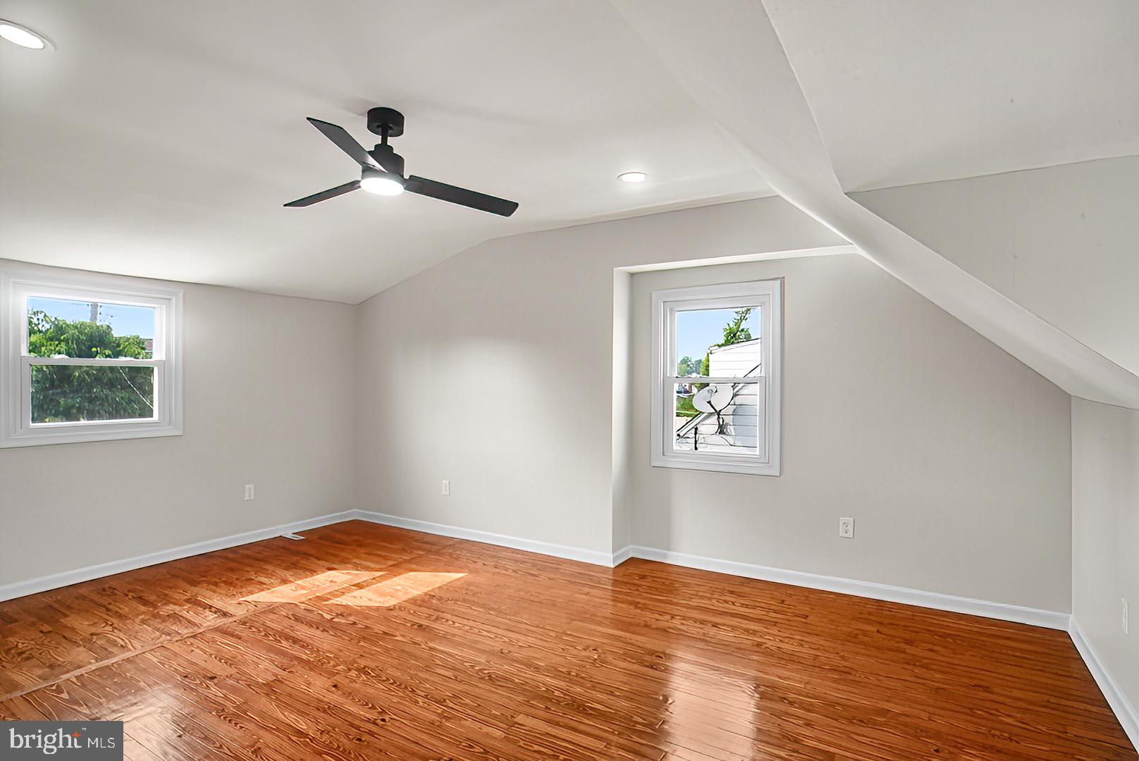 MILFORD GARDENS - Residential