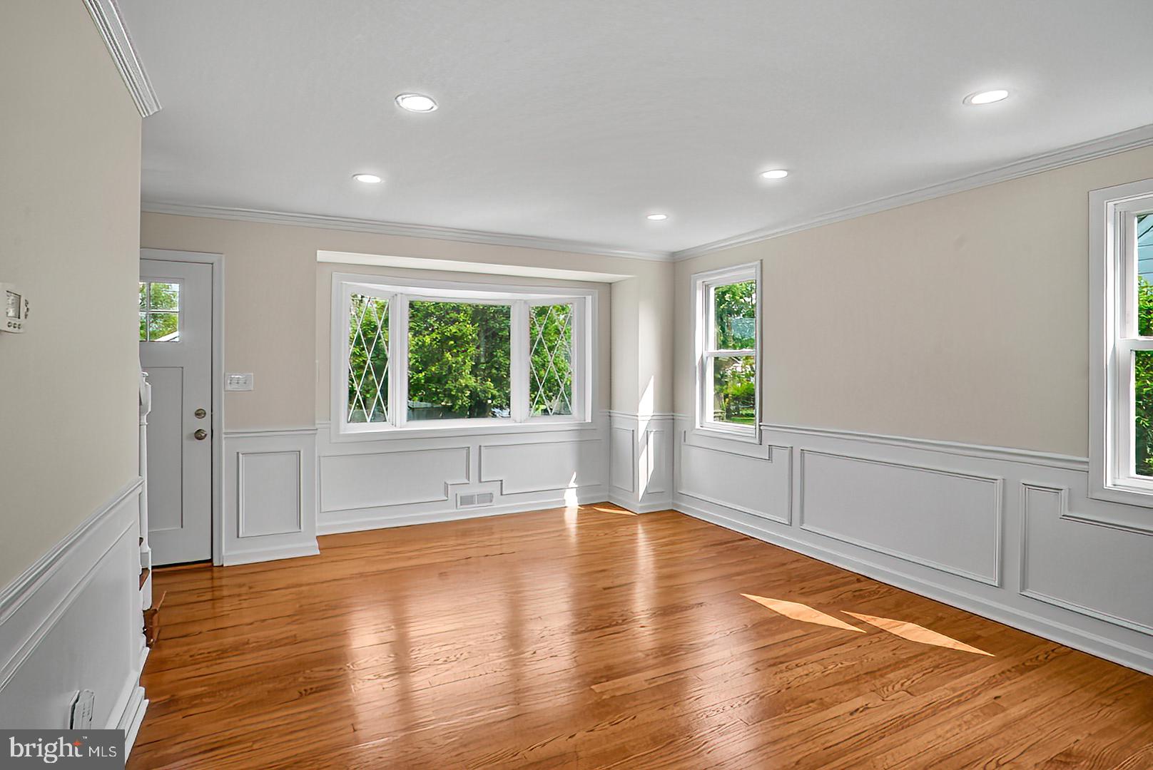 MILFORD GARDENS - Residential