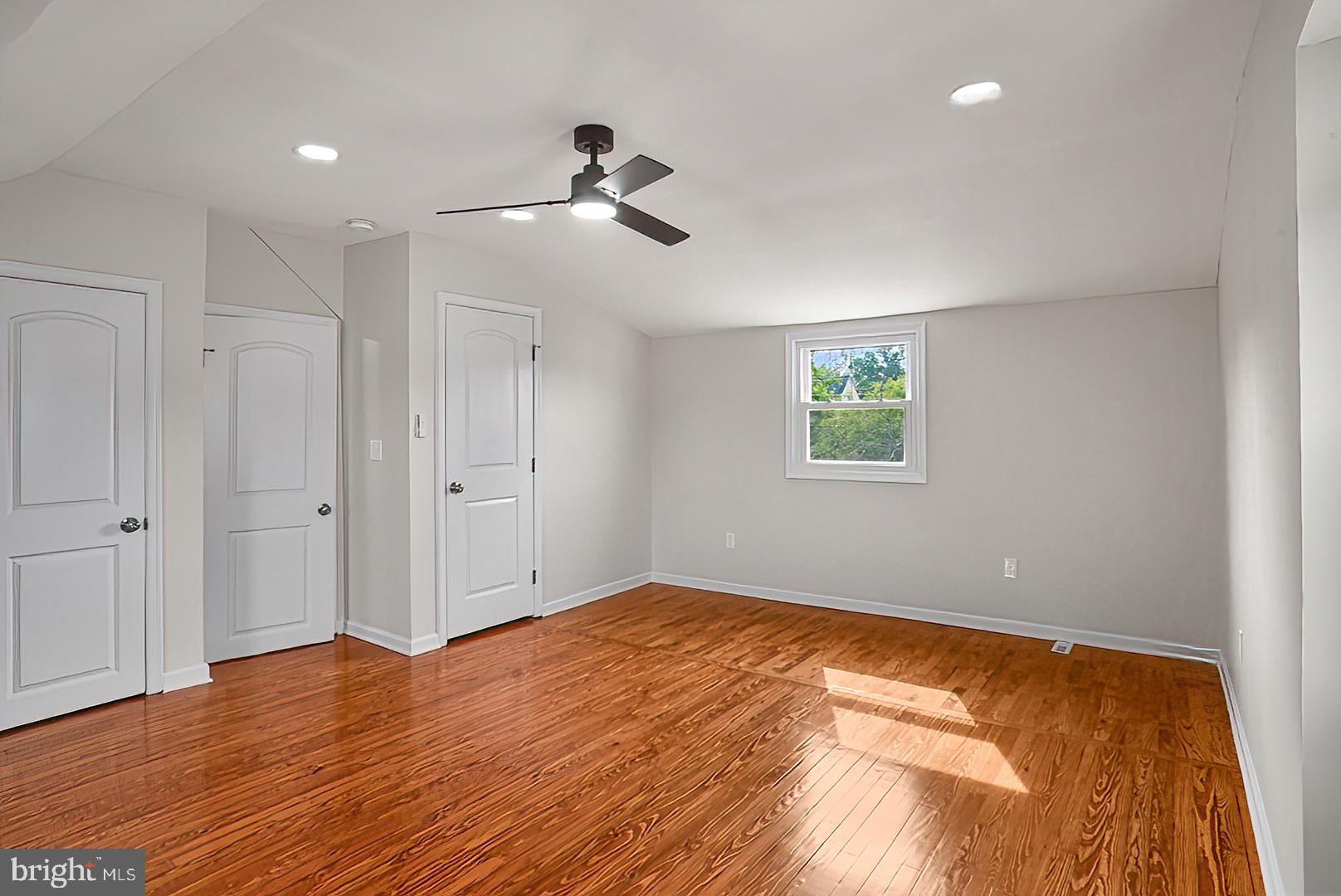 MILFORD GARDENS - Residential