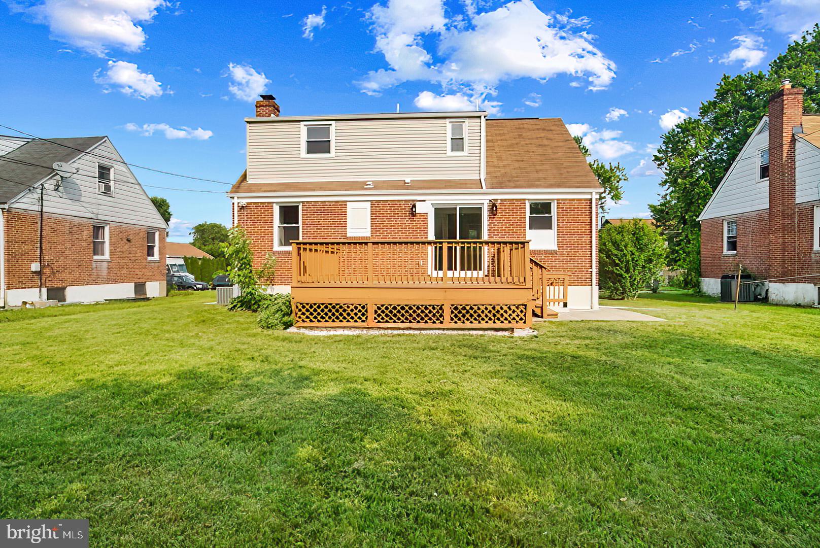 MILFORD GARDENS - Residential