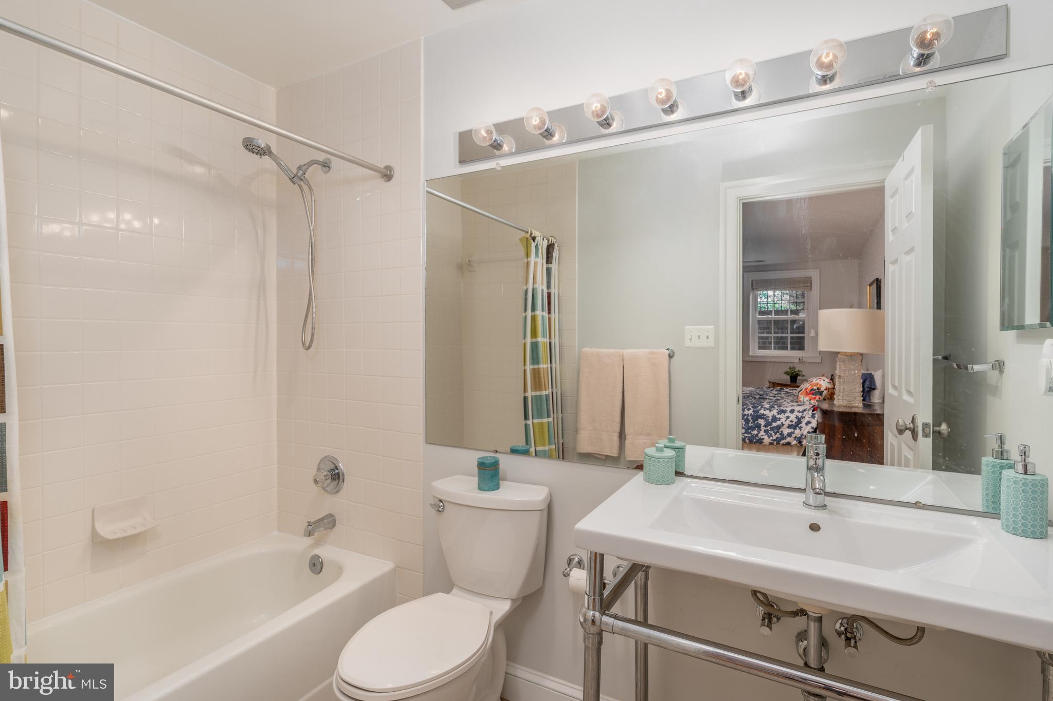 BULFINCH SQUARE - Residential