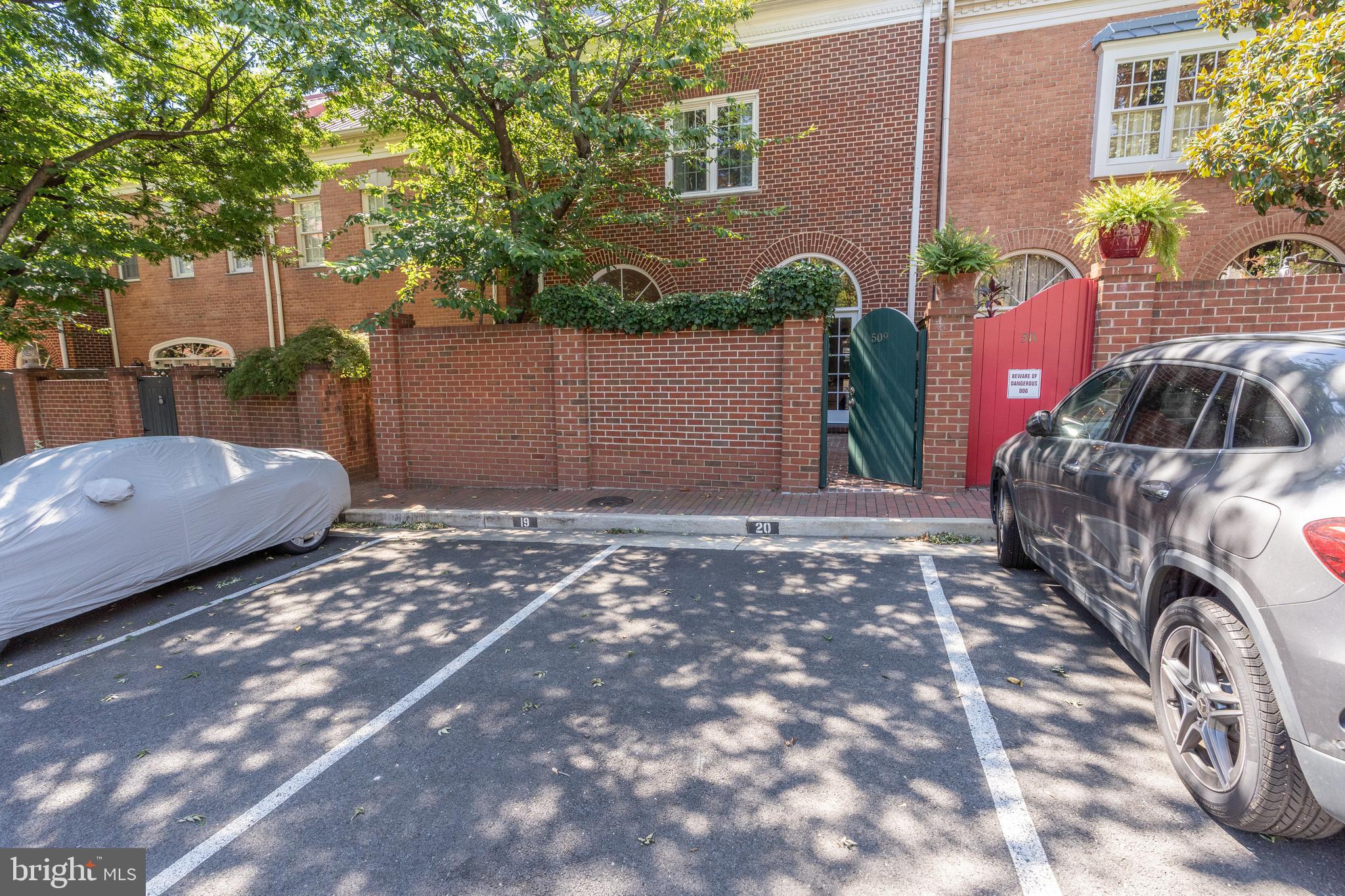 BULFINCH SQUARE - Residential