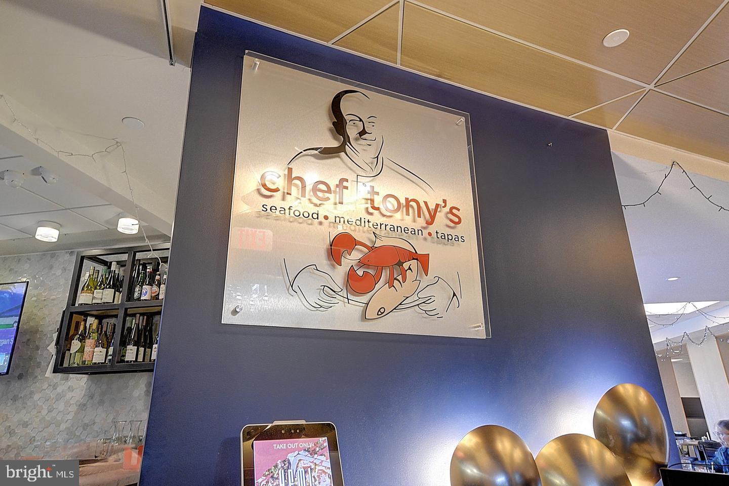 PROMENADE TOWERS - Residential