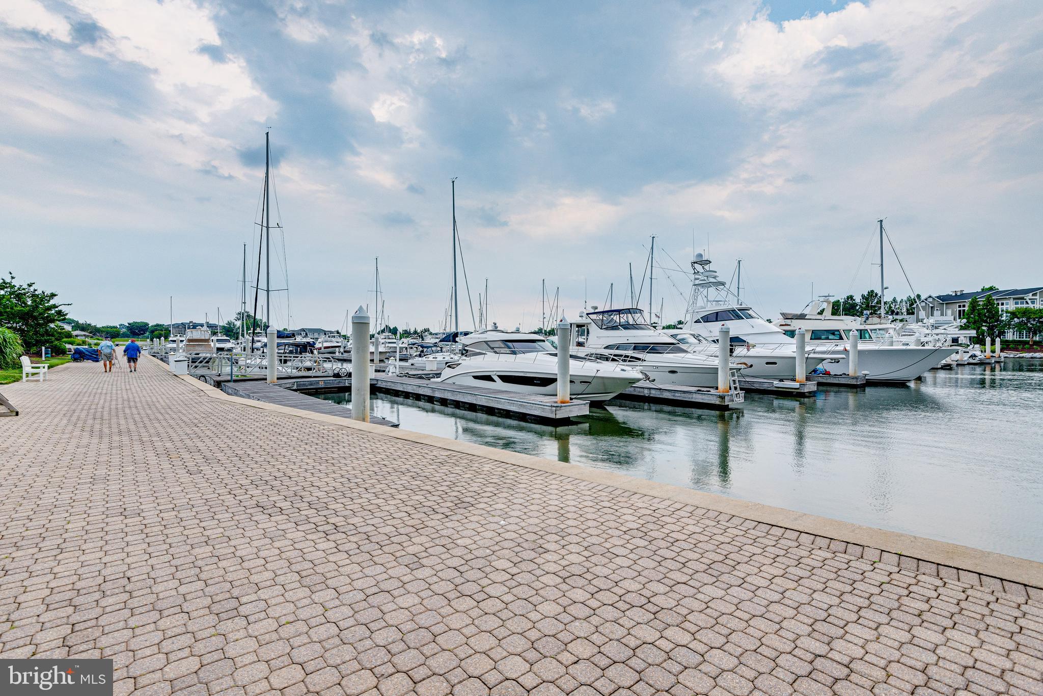 BAY CITY - Residential