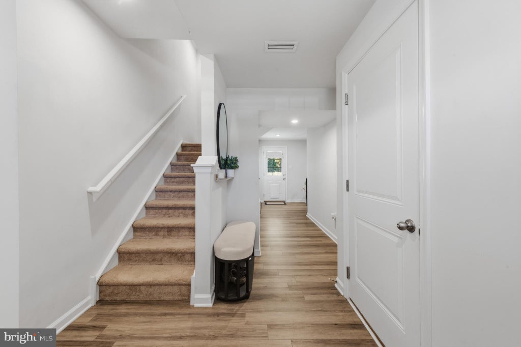 Photo of 224 Rothberg Drive, WILLIAMSTOWN, NJ 08094 (MLS # NJGL2078466)