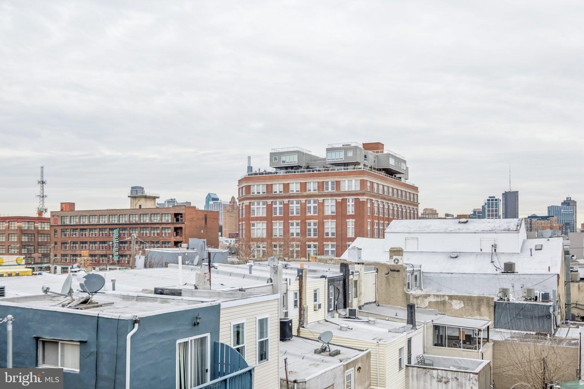 PASSYUNK SQUARE - Residential
