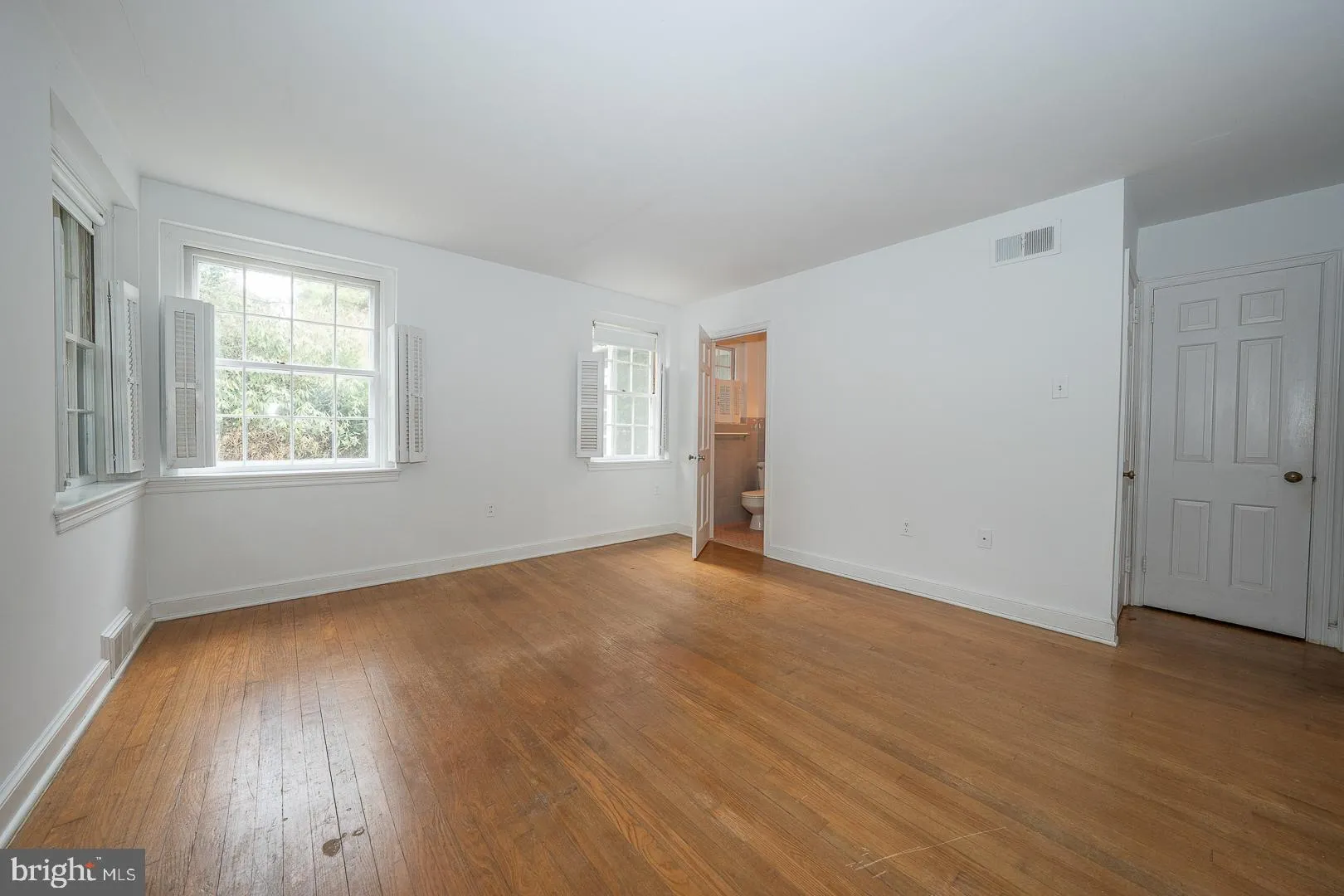 Berwyn, Pennsylvania 19312, United States, 3 Bedrooms Bedrooms, ,2 BathroomsBathrooms,Residential,Coming Soon,97345