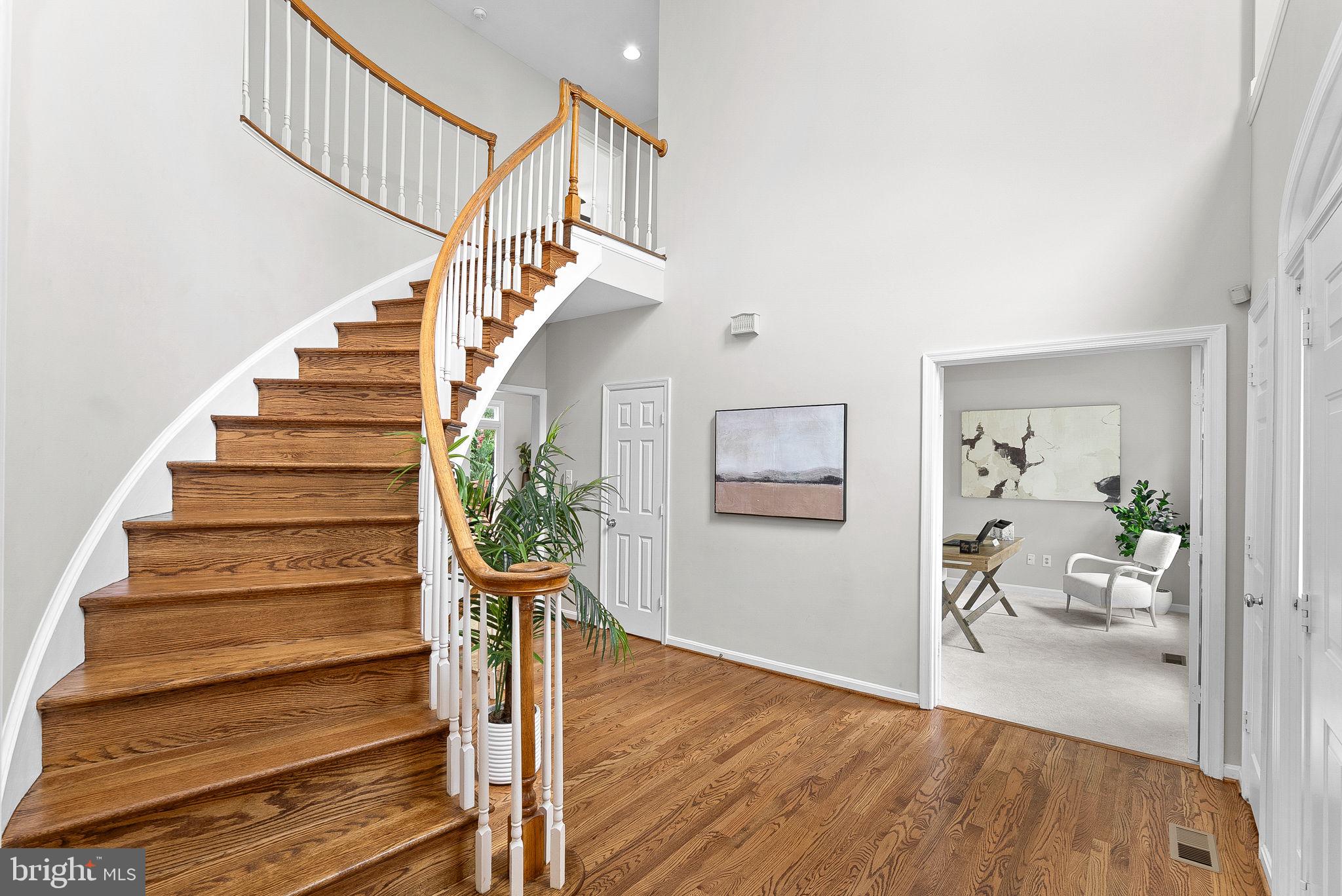 43478 GOLDEN MEADOW CIRCLE