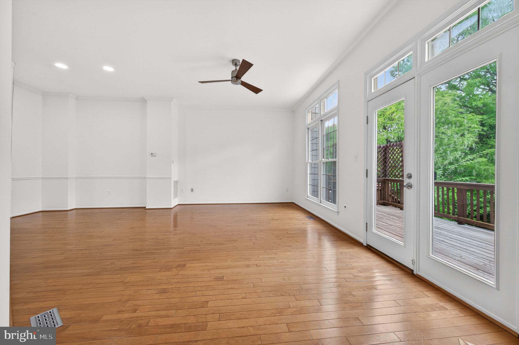 47697 WHIRLPOOL SQUARE