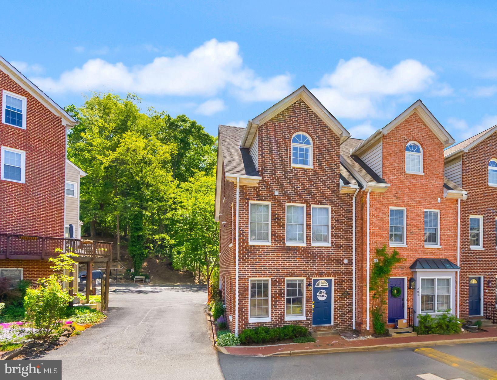 DAWSON'S GREENE - Residential