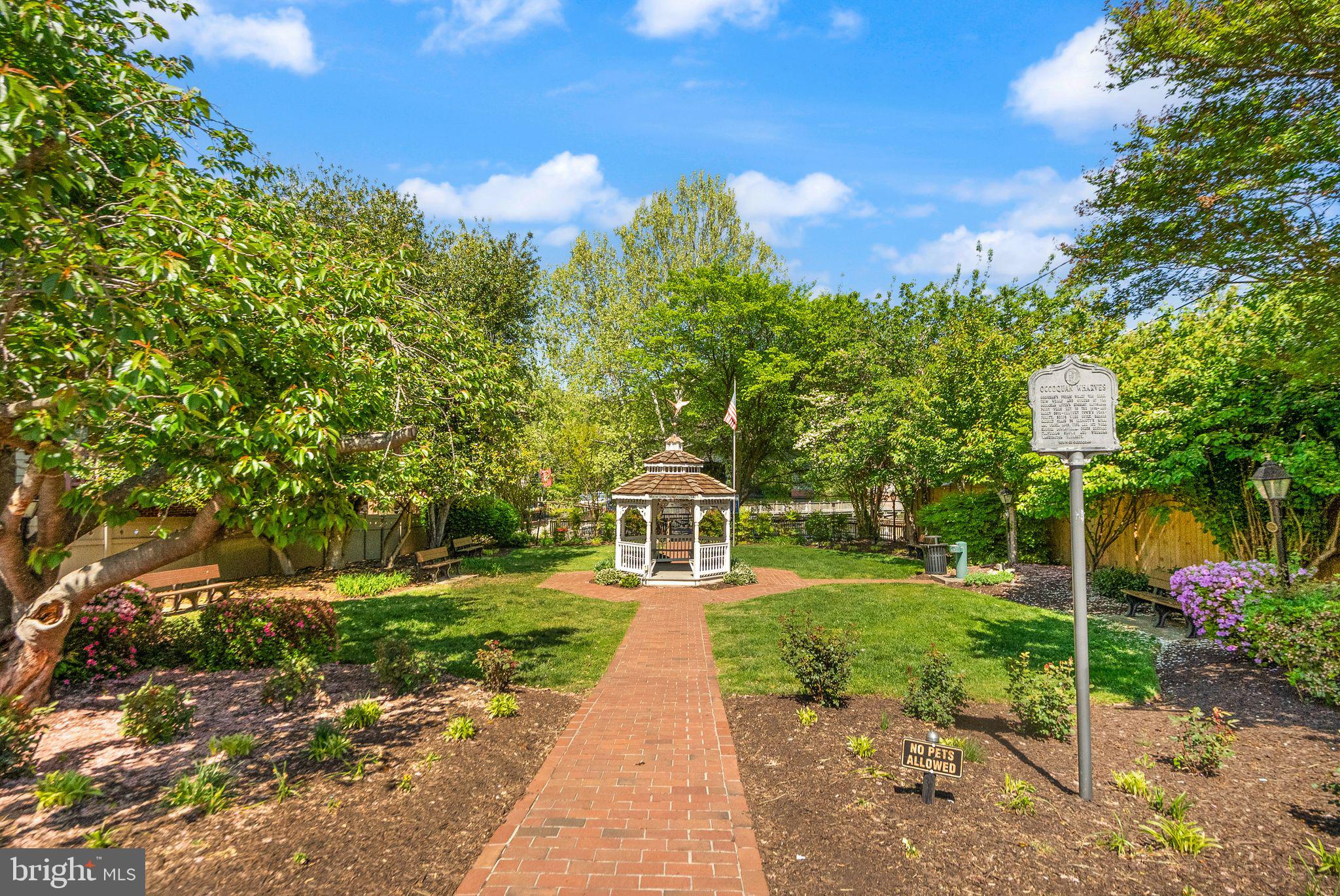 DAWSON'S GREENE - Residential