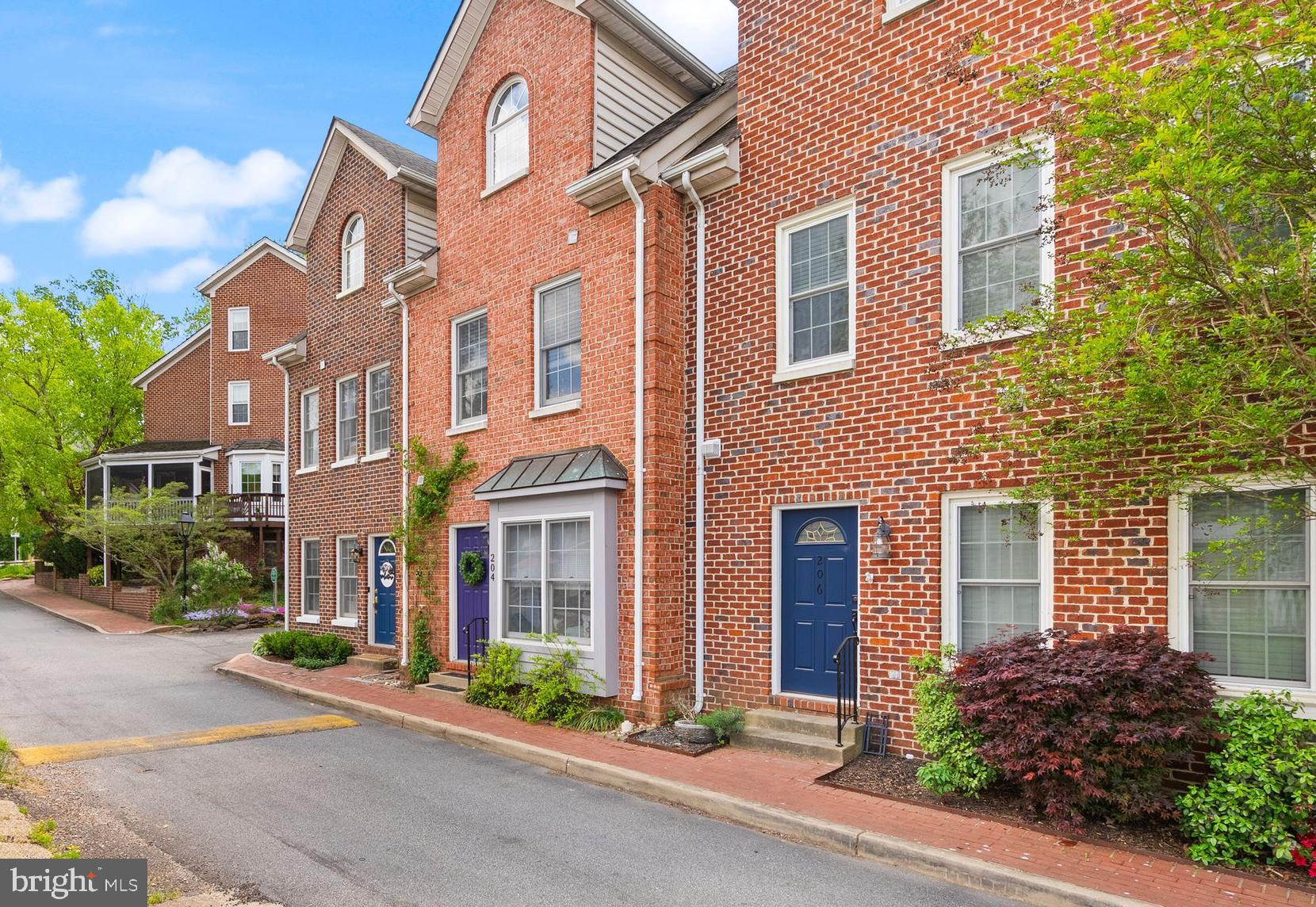 DAWSON'S GREENE - Residential