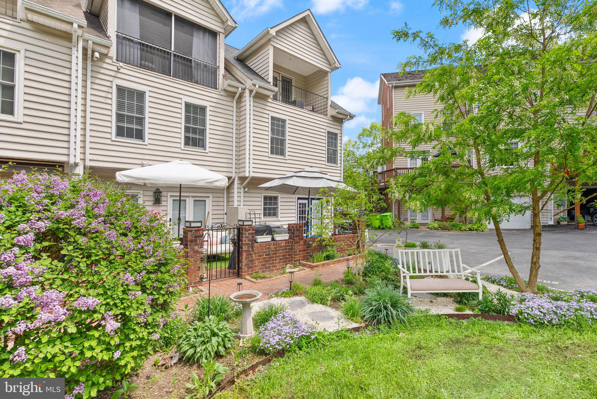 DAWSON'S GREENE - Residential