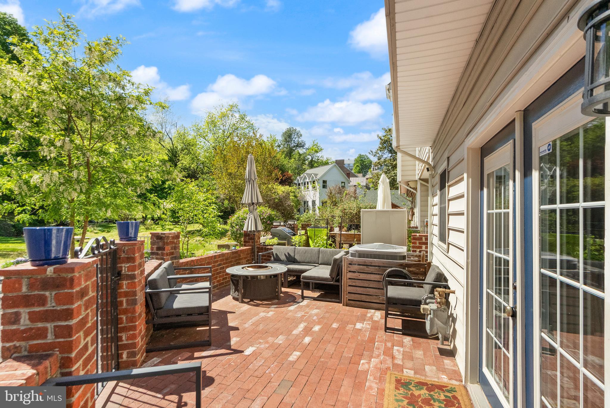 DAWSON'S GREENE - Residential