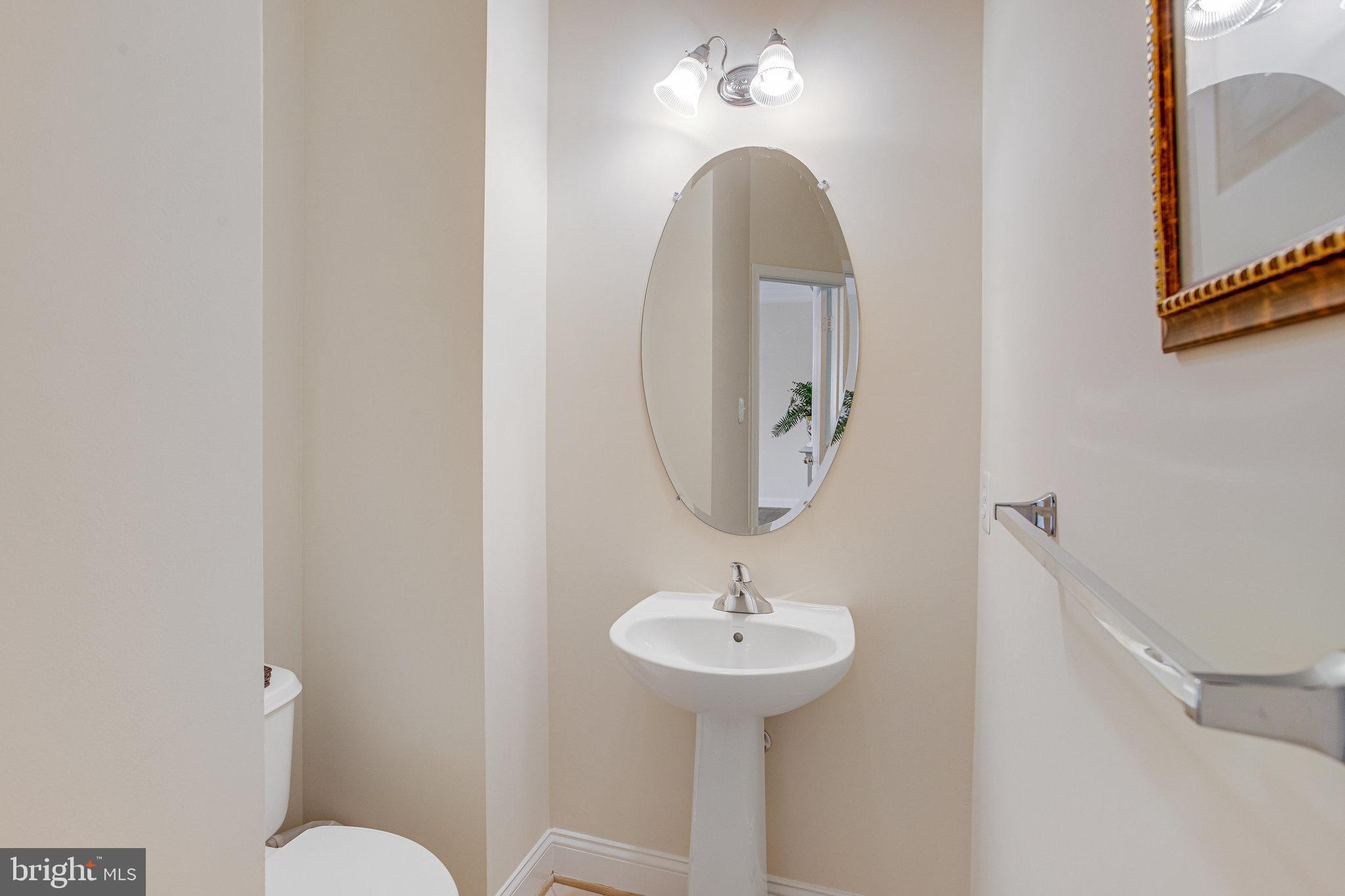 RIVER OAKS - Residential