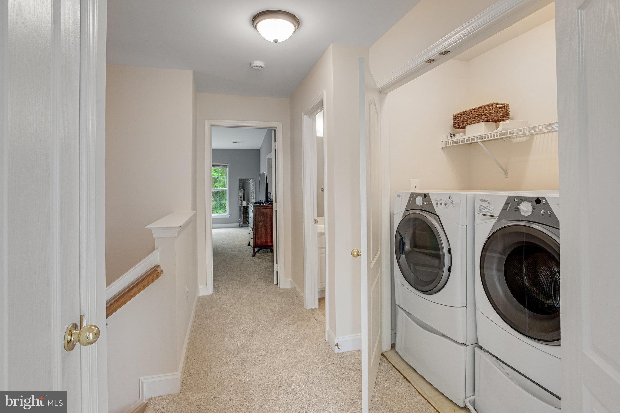 RIVER OAKS - Residential