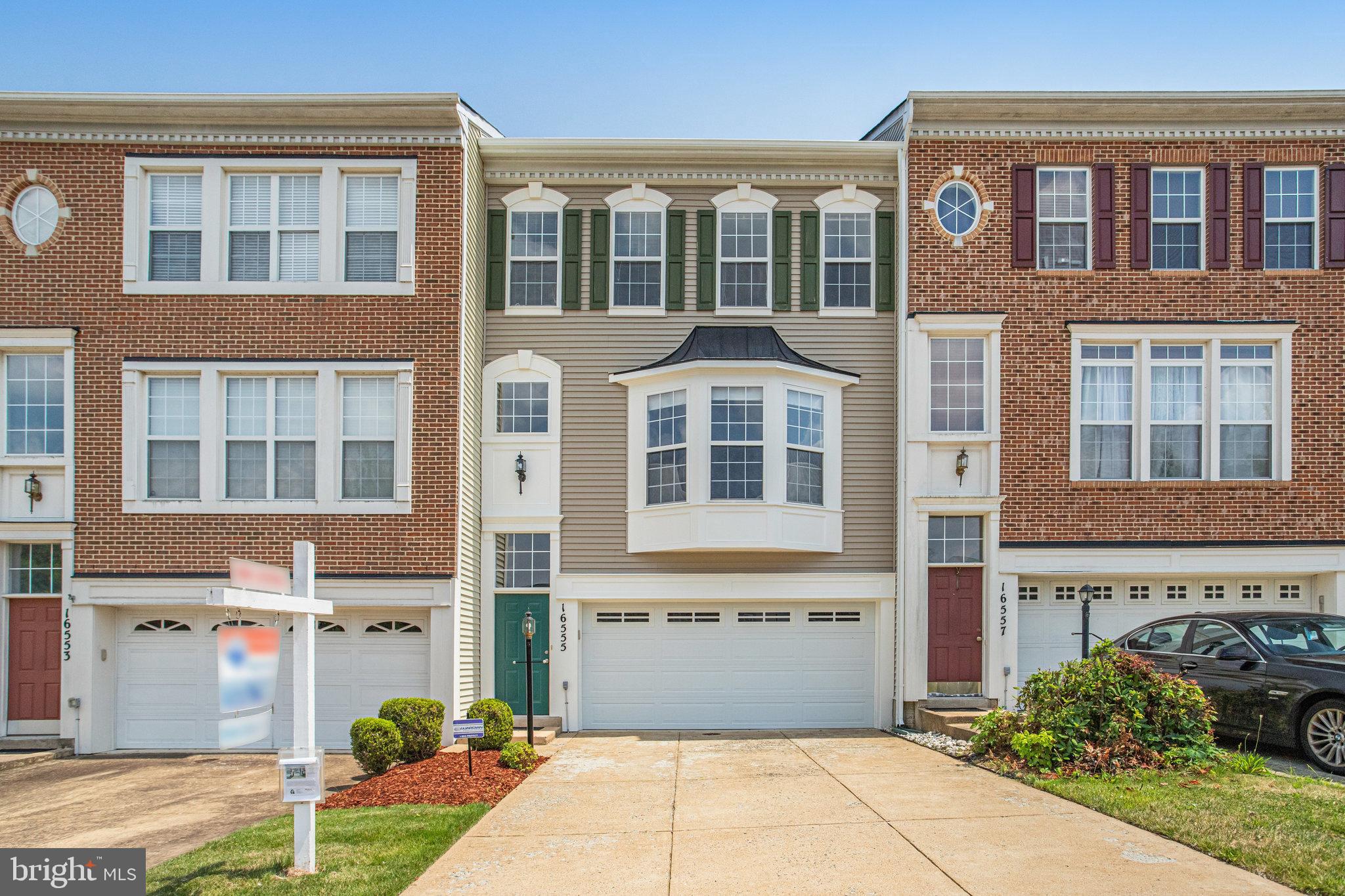 RIVER OAKS - Residential