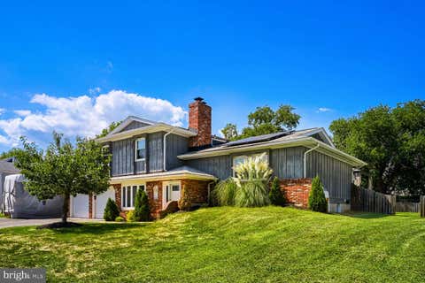 Photo of 2414 Estelle Avenue, SPARROWS POINT, MD 21219 (MLS # MDBC2171578)